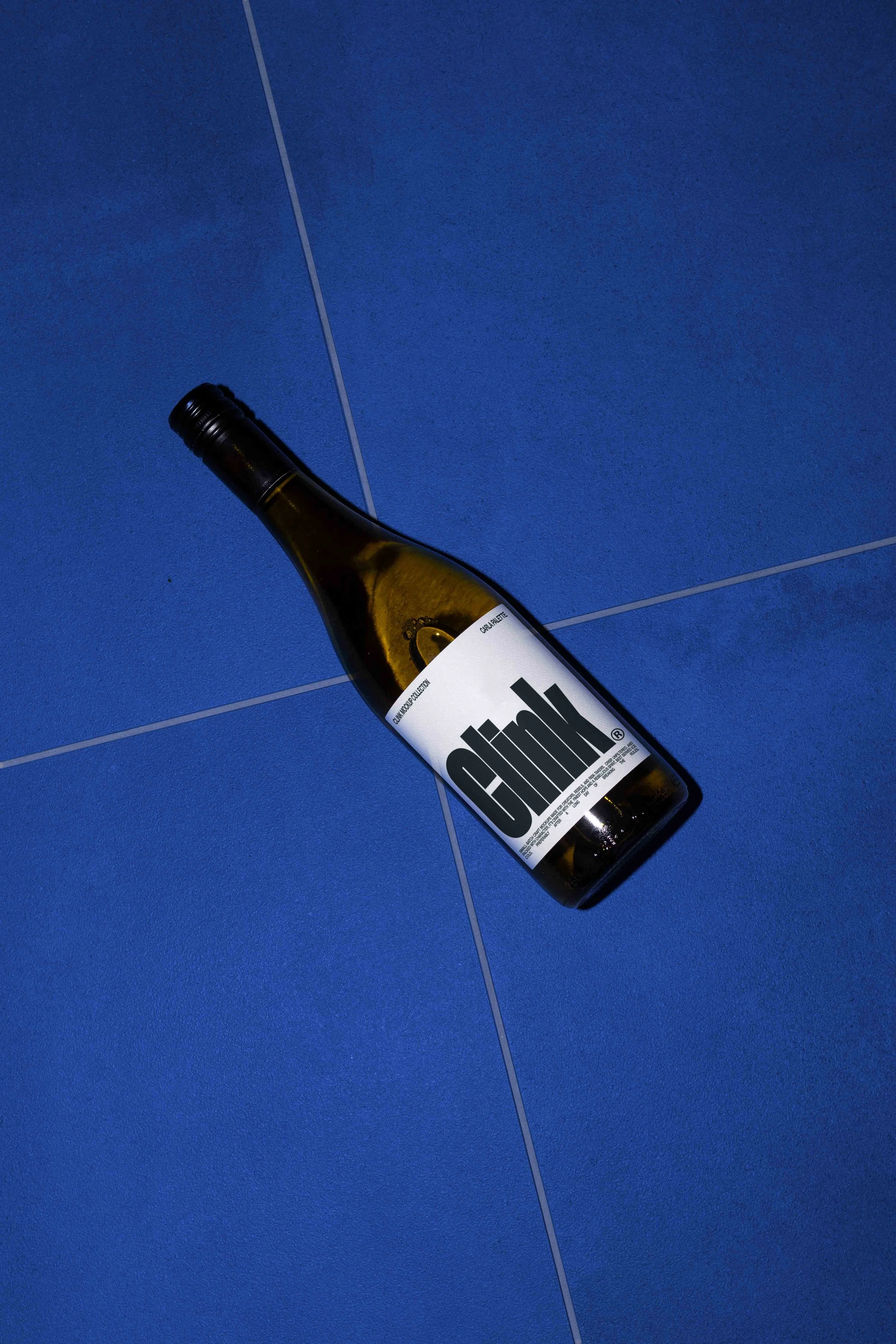ARKIVAL_CLINK_WINE_BOTTLE_01_1.jpg