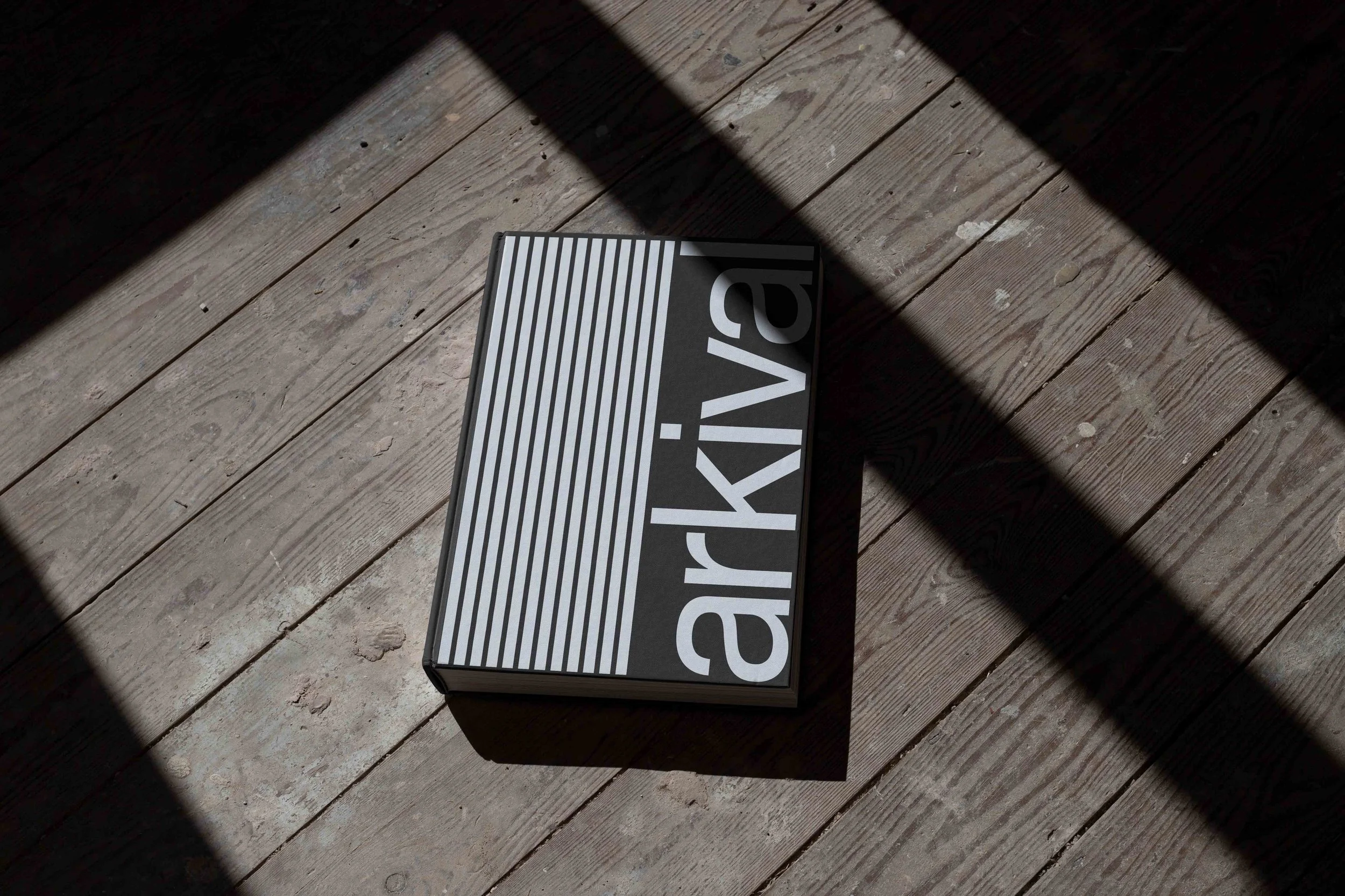 ARKIVAL_RECTANGLE_BOOK_V2_03.jpg