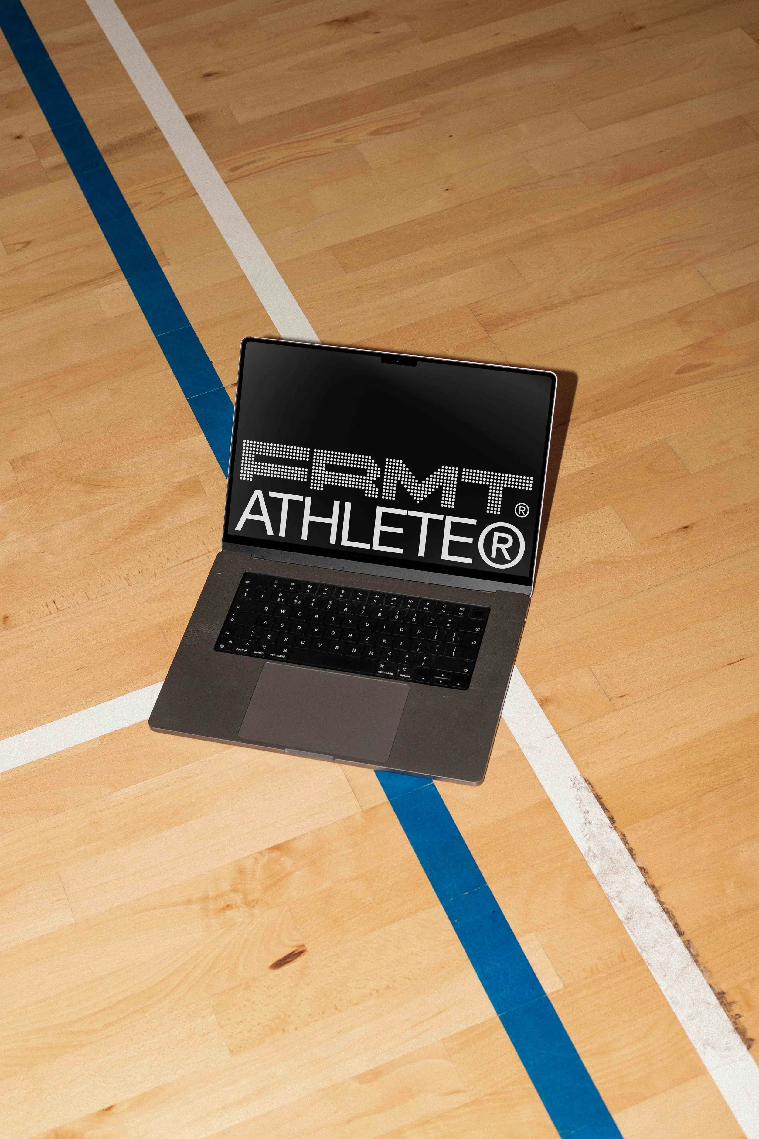FORMAT_ATHLETE_LAPTOP_01_1.jpg