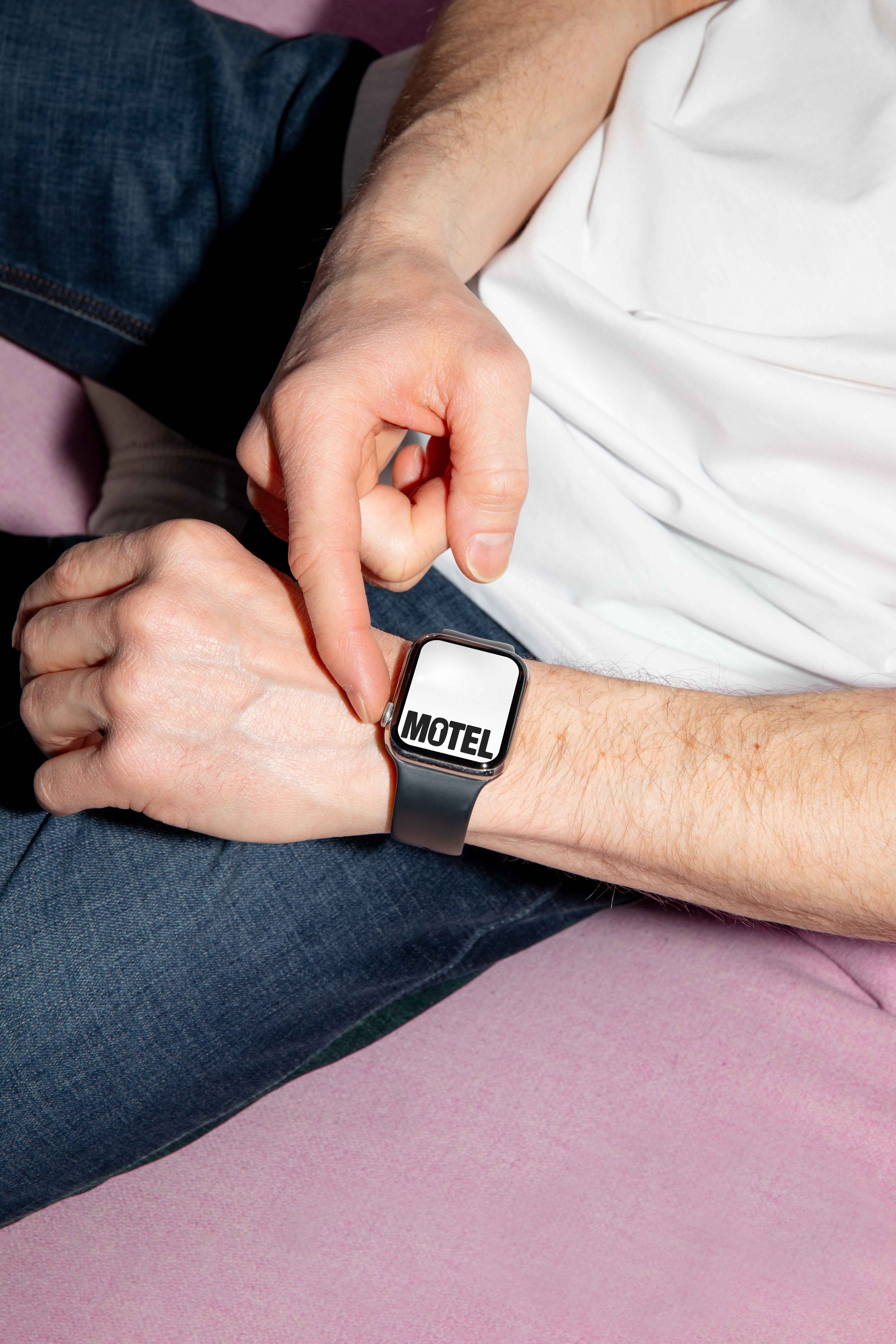 MOTEL SMARTWATCH 01