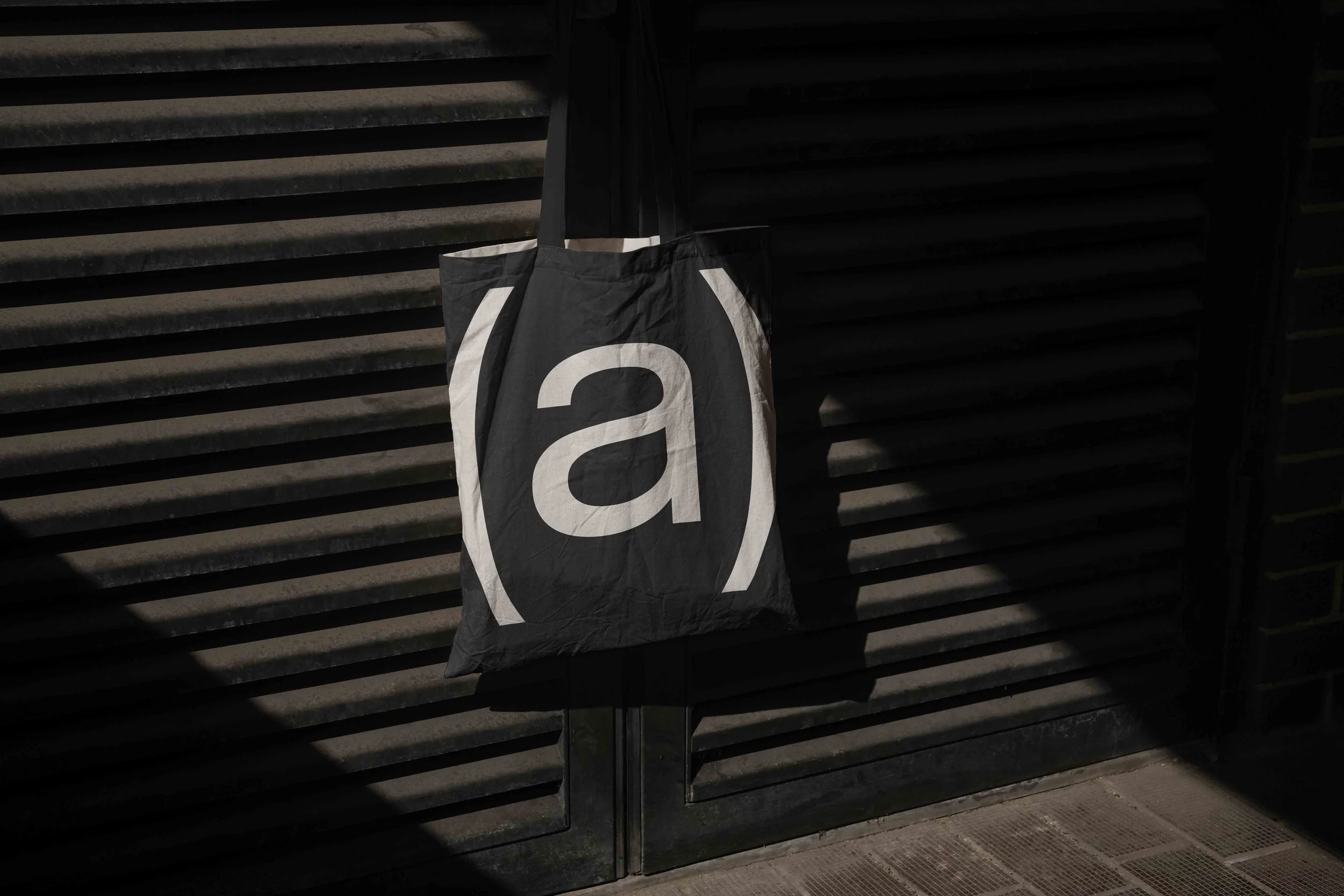 ARKIVAL_B2_CLOTH_BAG_04.jpg