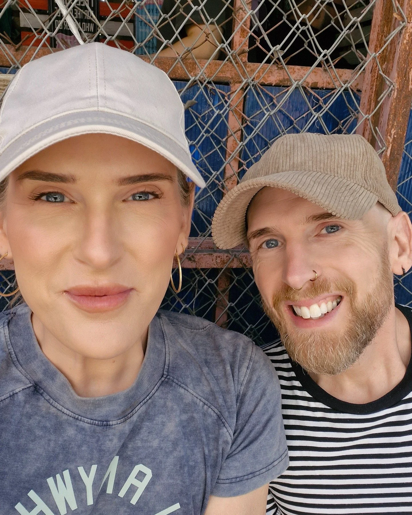 Little snapshots of life in Chiang Mai.
Recharging, resting, wandering, and remembering what slow living feels like ❤️

#ChiangMai #ThailandLife #DigitalNomads #SlowLiving #BurnoutRecovery #TwinsOfInstagram #TravelTwins #QueerTravellers #ChiangMaiLif