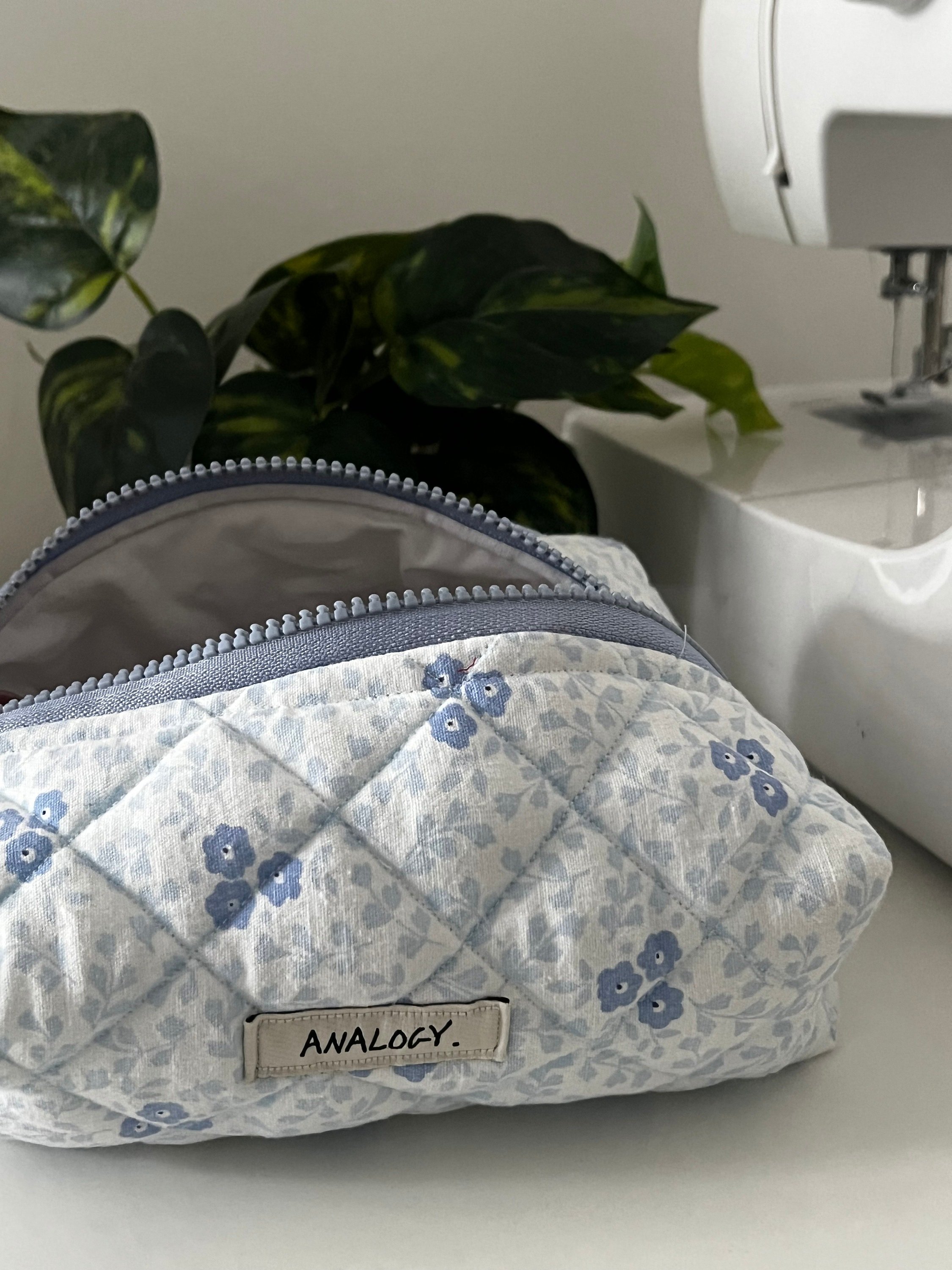https://i.etsystatic.com/49815161/r/il/36c440/5942342833/il_fullxfull.5942342833_8pkh.jpg