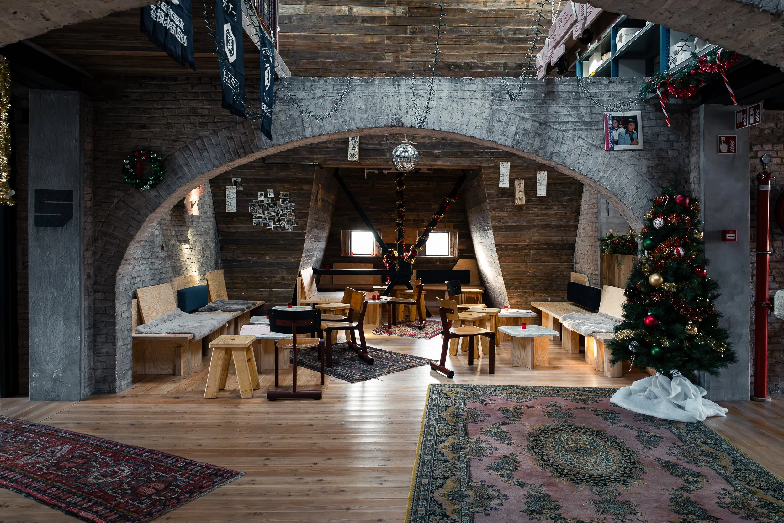 Leopoldskazerne - De Noyette-Geerling / 1906. Sergison-Bates, B2Ai, Spectra, Delva / 2025.