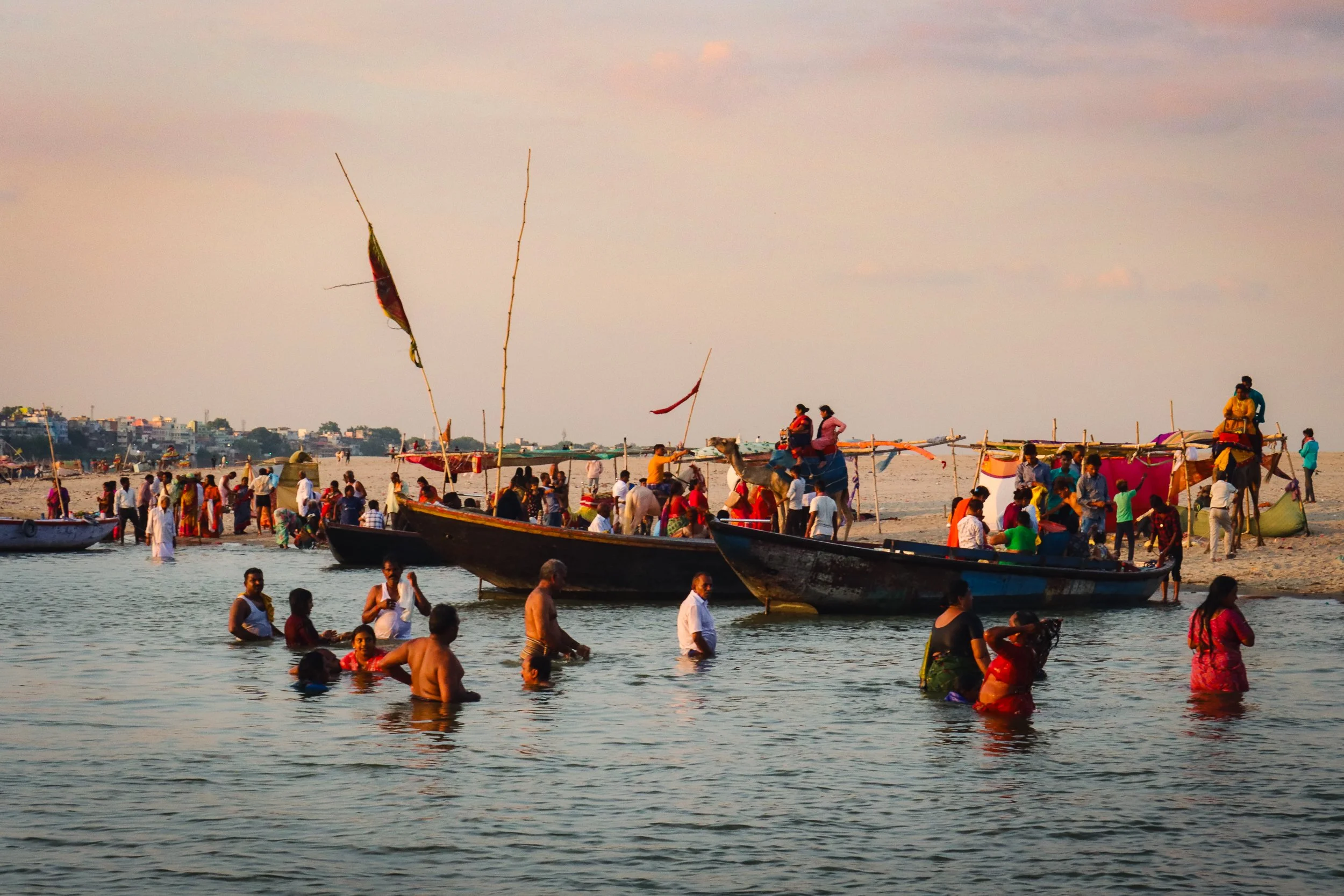 Common River - 2022 / Ganges, Varanasi, Uttar Pradesh