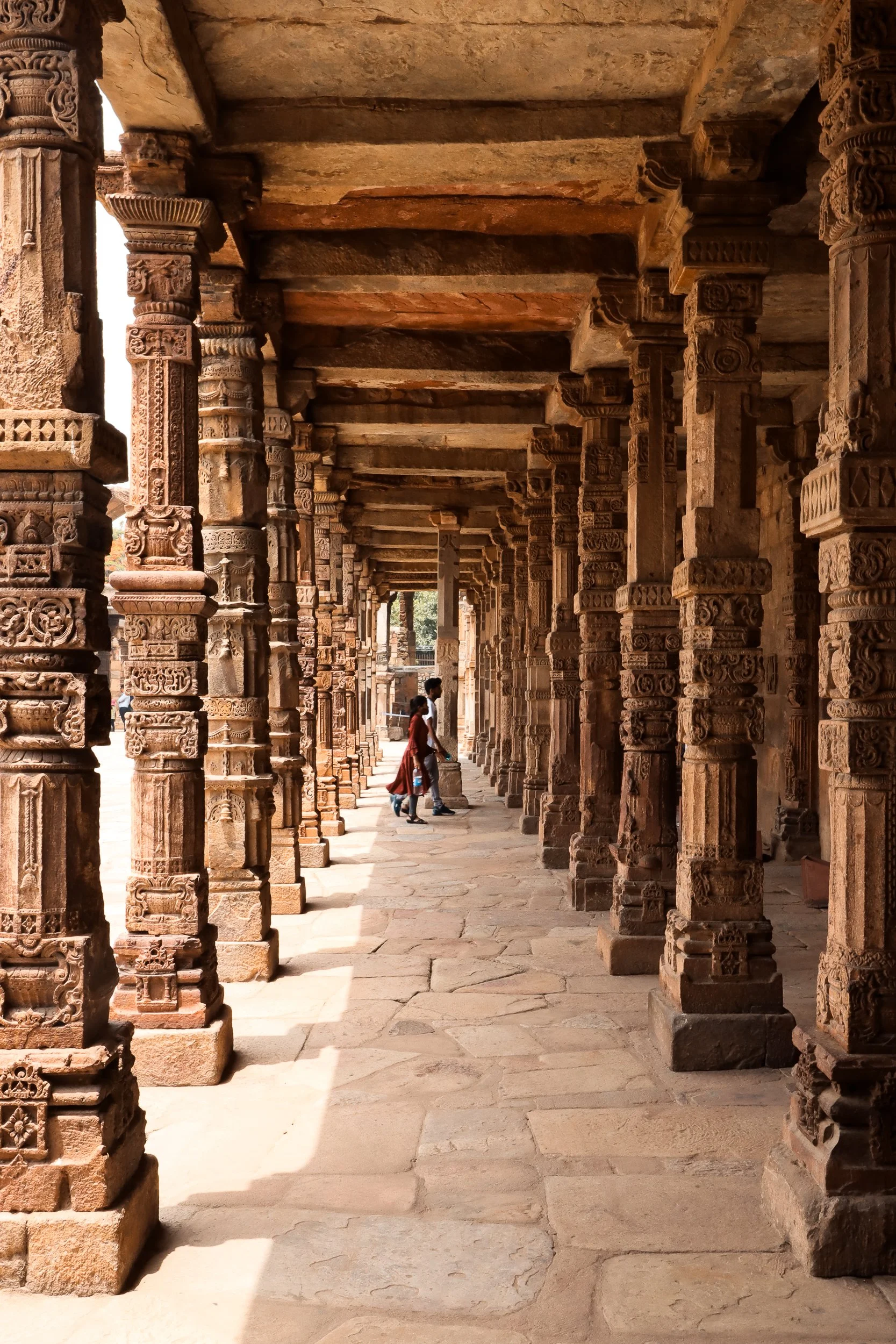 Qutab Minar, Delhi / 12th century - sandstone / 2022