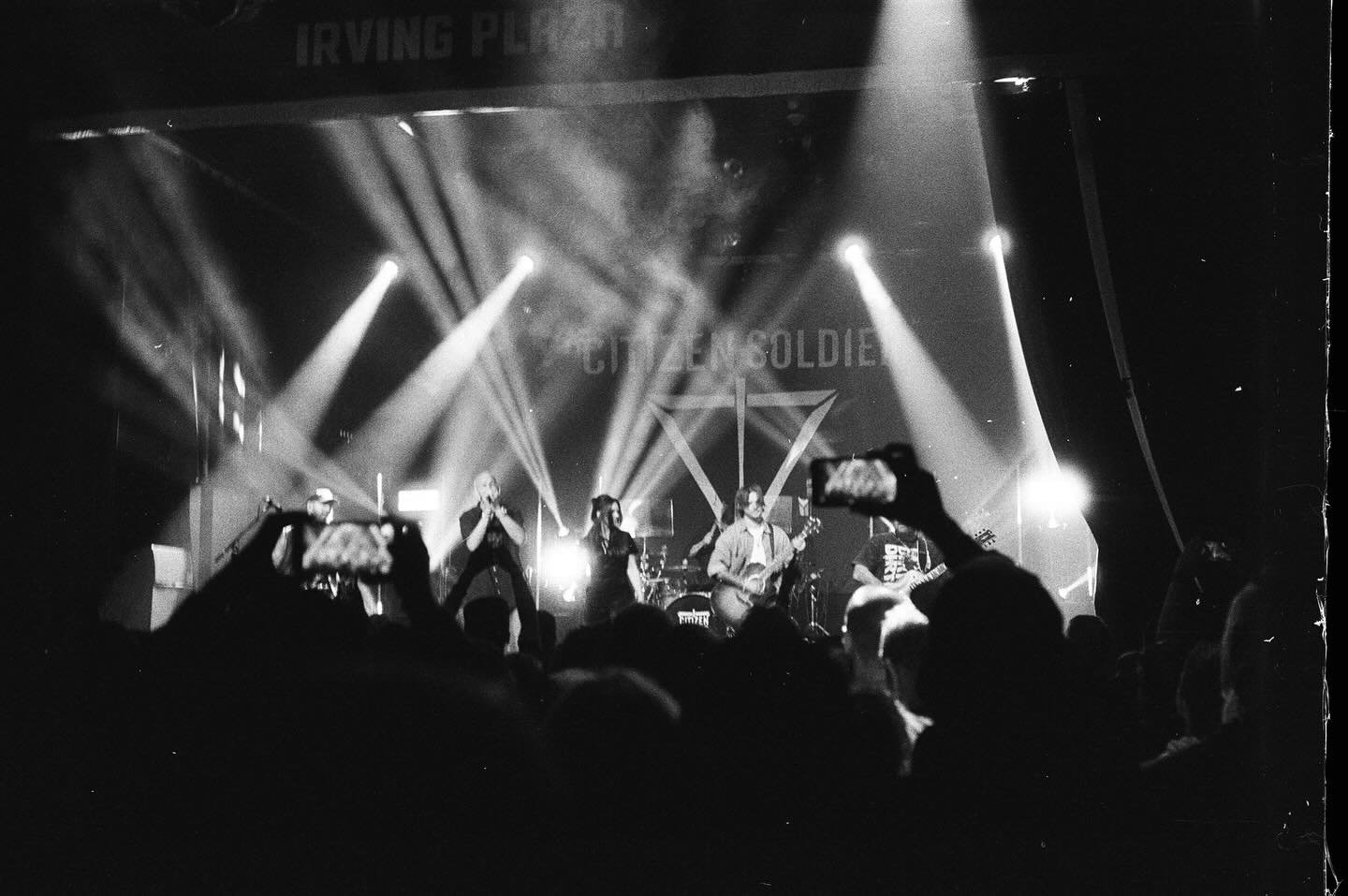 Got to snap some shots of my insanely talented fam doing their thing in NYC last week on tour with @citizensoldierofficial. Follow @lexiewilson and @hollowzack for more 🤘🏼🎶

📷: Canonet QL17 GIII
🎞️: Ilford Delta 3200
🧪: @nicefilmclub 

#35mm #b
