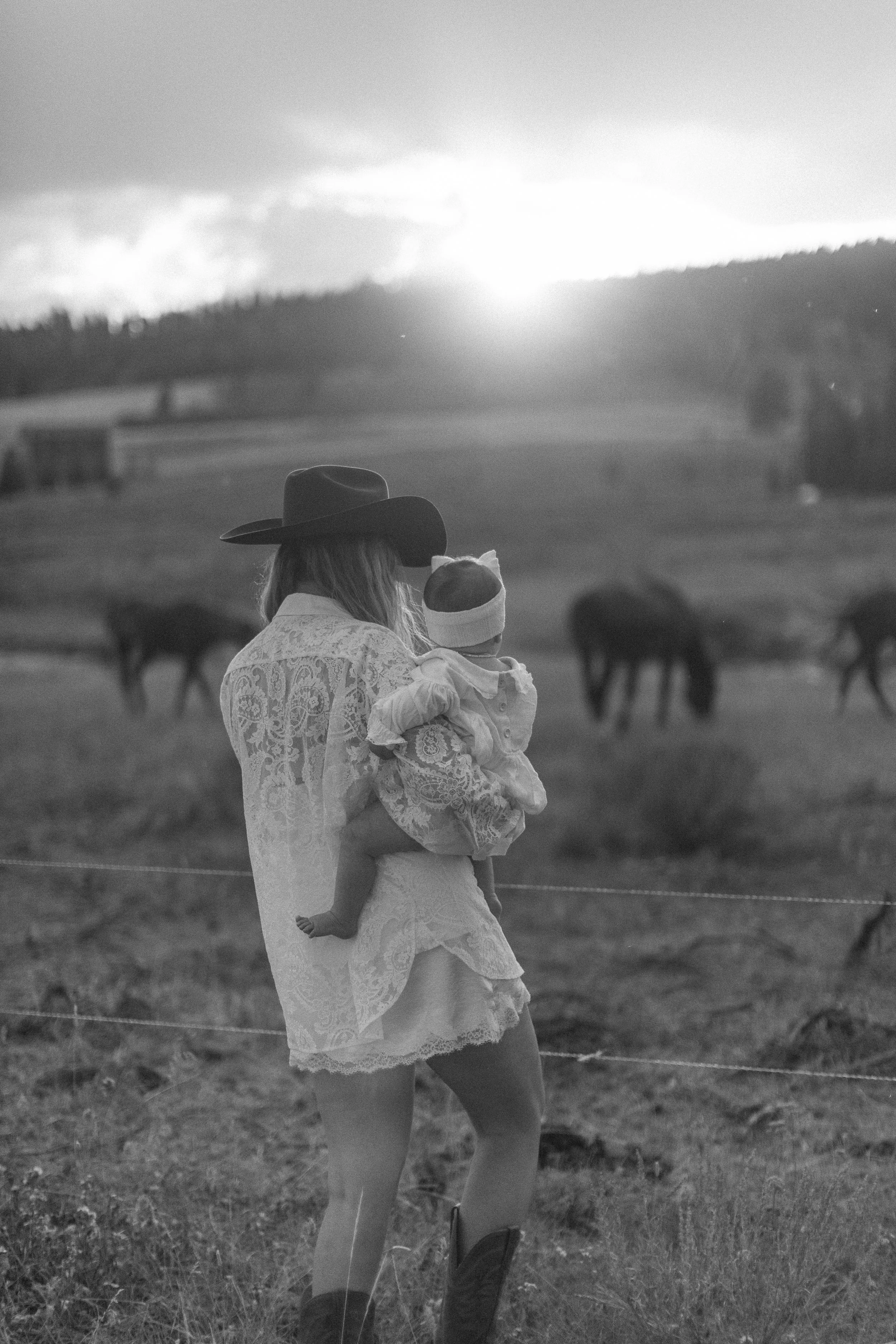 091225_Kelsey Kradel Photography_Big Sky Photographer_Parker_052.JPG