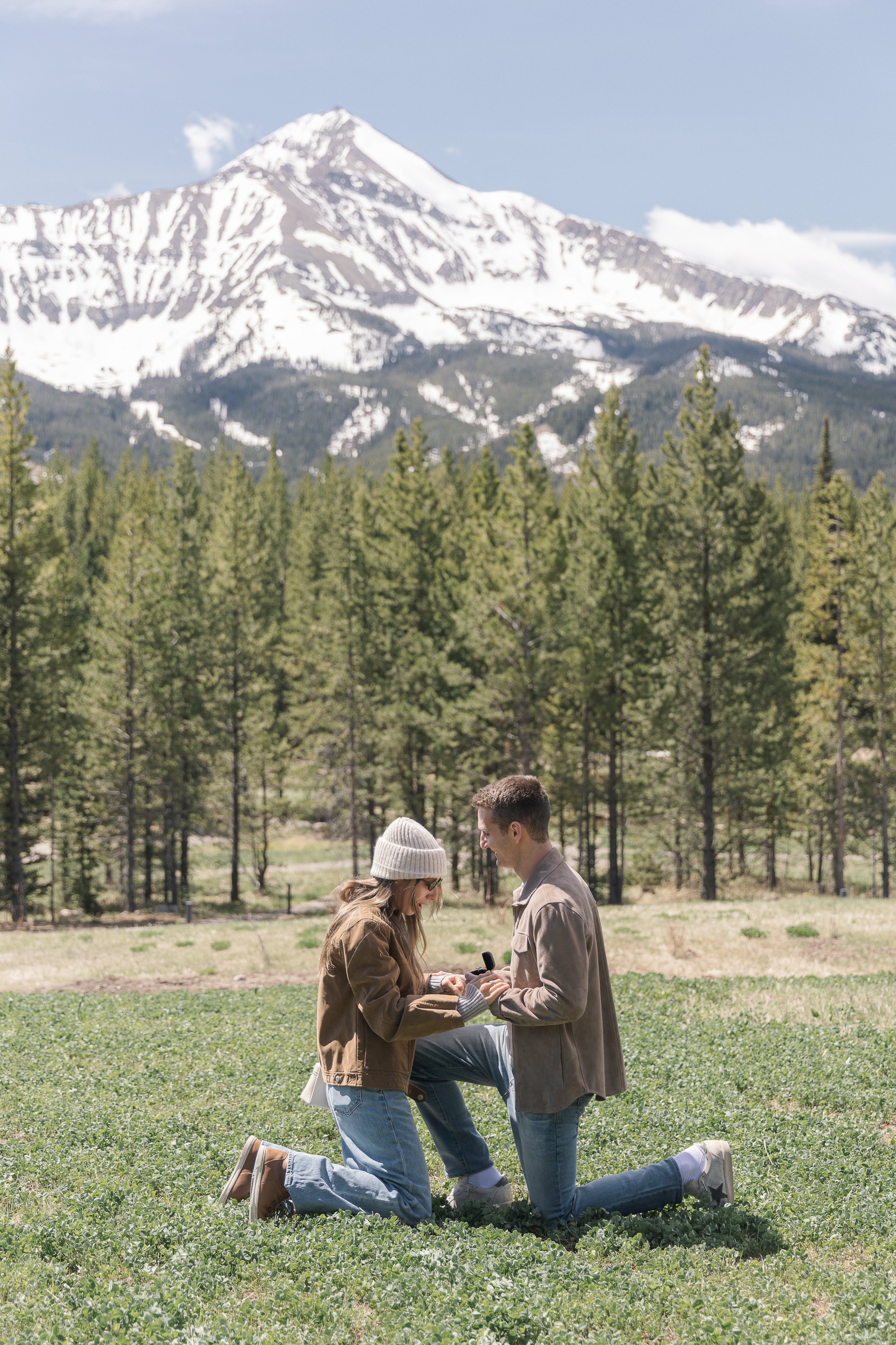 051426_BigSkyFamilyPhotographer_KelseyKradelPhotography_EverettLynna_014.JPG