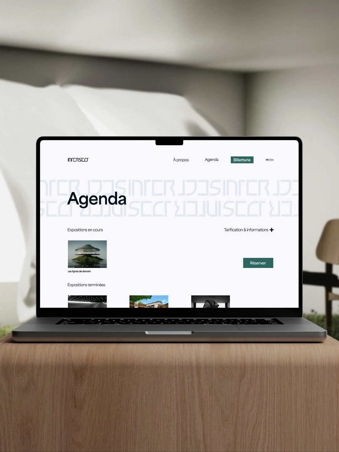 Page Agenda du site internet de l'identité visuelle de INTERSECT réalisée par le studio de création lapousse.