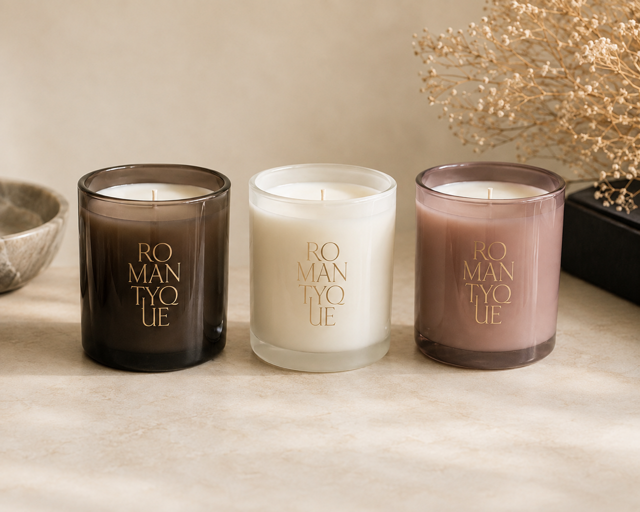ANTYQUE VANILLA CANDLE