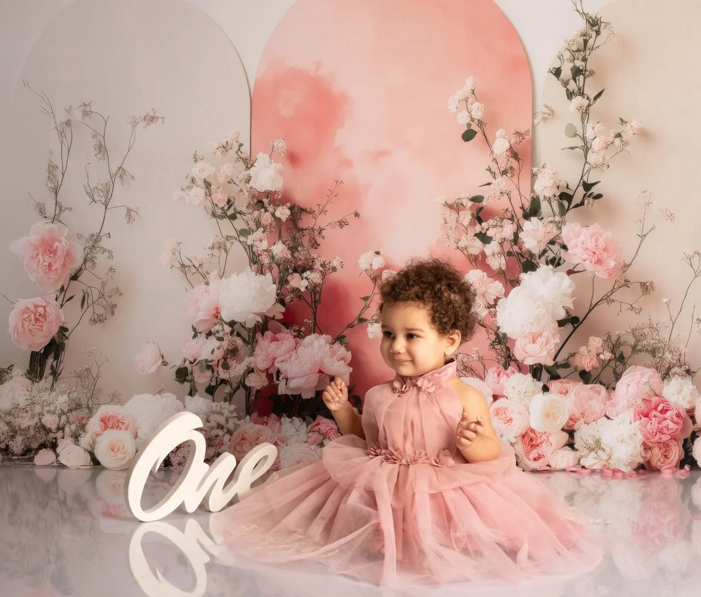 Lately it has been full of tiny one-year-olds and very emotional mums 🥹

As my little newborn clients grow, we are now celebrating first birthdays, and I can&rsquo;t explain how special that feels. Watching &ldquo;my babies&rdquo; come back for thei