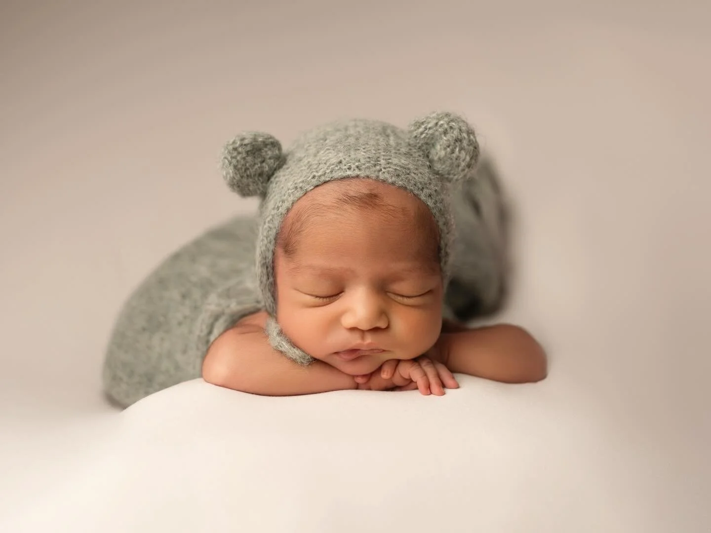 Newborn photography is not just placing a baby in a basket and taking a picture.

It is carefully choosing textures, colours and props that will still feel beautiful years from now, not because they followed a trend, but because they were timeless fr