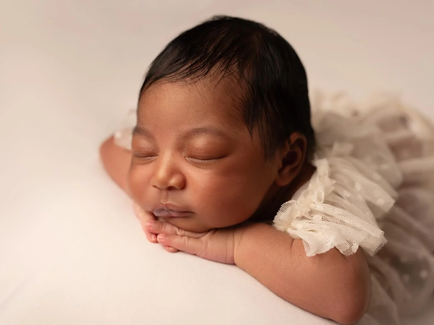 Newborn photography is a unique combination of a skill mixed with love for the craft and personal experience. 
I&rsquo;m just a DM away from your perfect baby photography experience and memories that will be treasured for years in your family 🤍

#ne