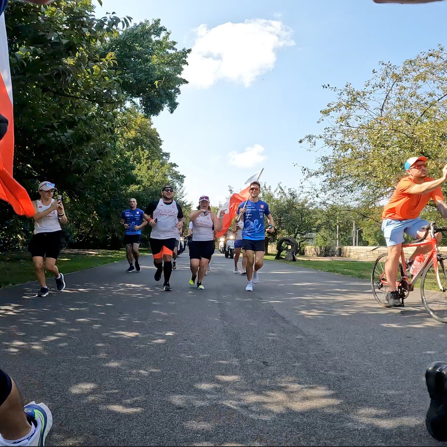 What state would you want to run a marathon through? 👟🇺🇸

Meet Polish ultrarunner @tomasz_sobania &mdash; aka the &ldquo;Polish Forrest Gump.&rdquo; He did the unthinkable: running a marathon every single day for 139 days 😮

From Central Park, NY