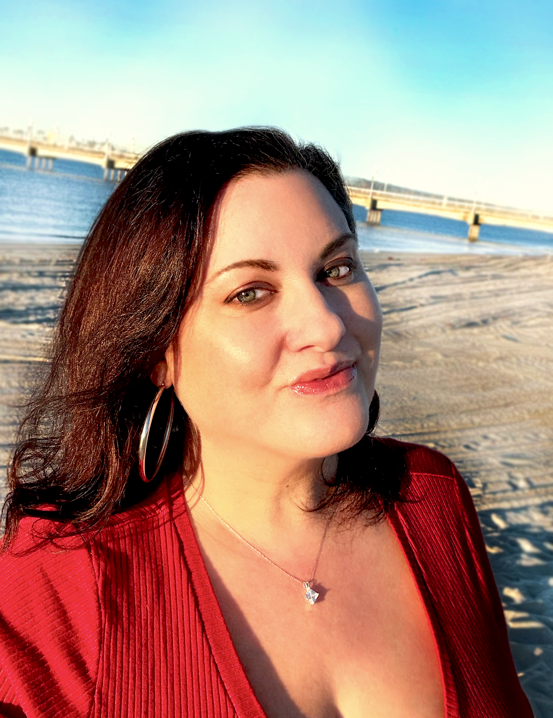 Elise Abdalla, graphic artist and editor based in San Diego