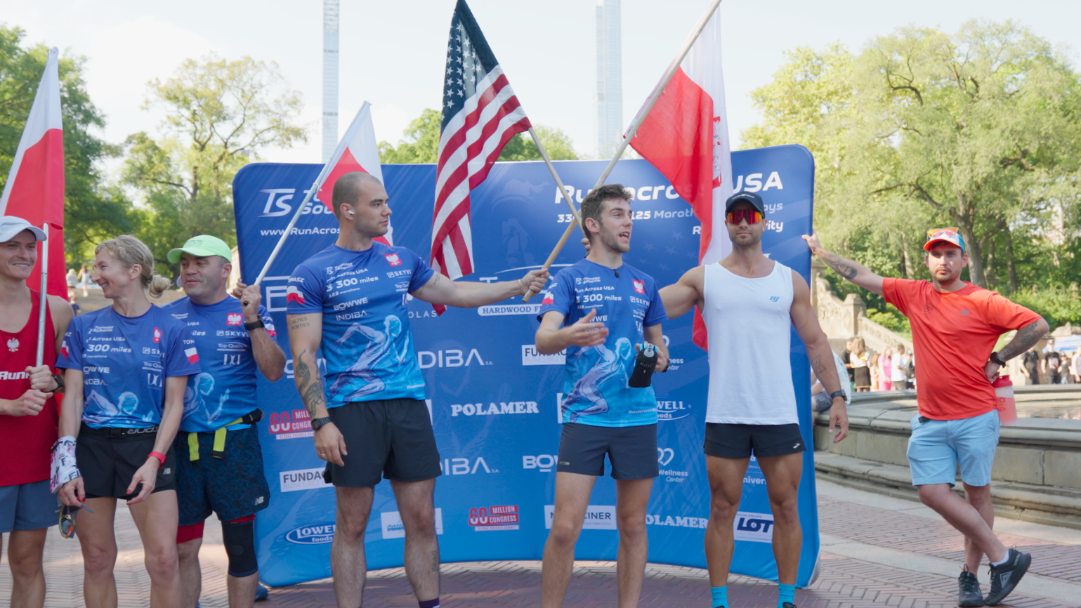 NYC Tomasz and running supporters on his first day of Marathons Across America