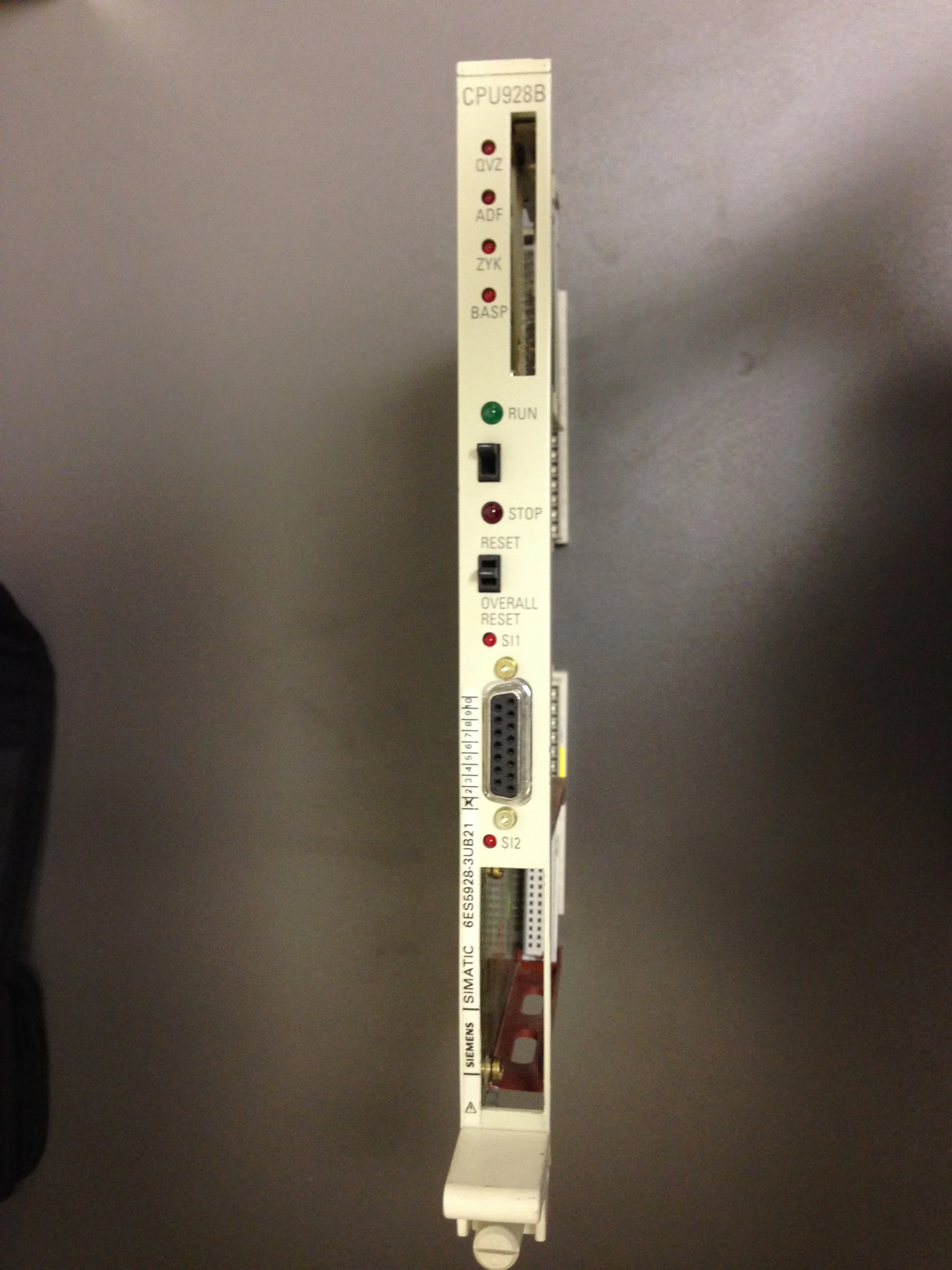 6ES5 928 3UB21(1).JPG