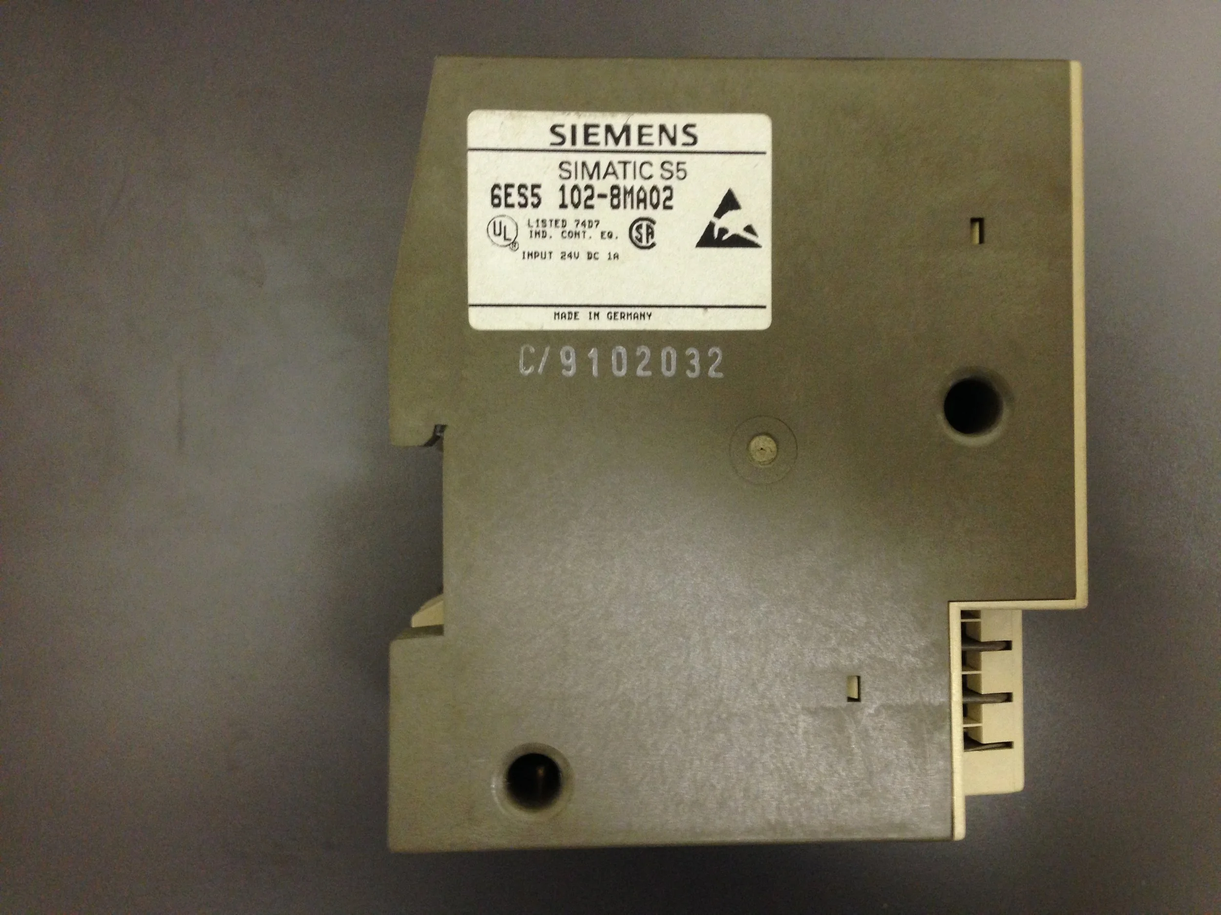 6ES5 100 8MA02(1).JPG