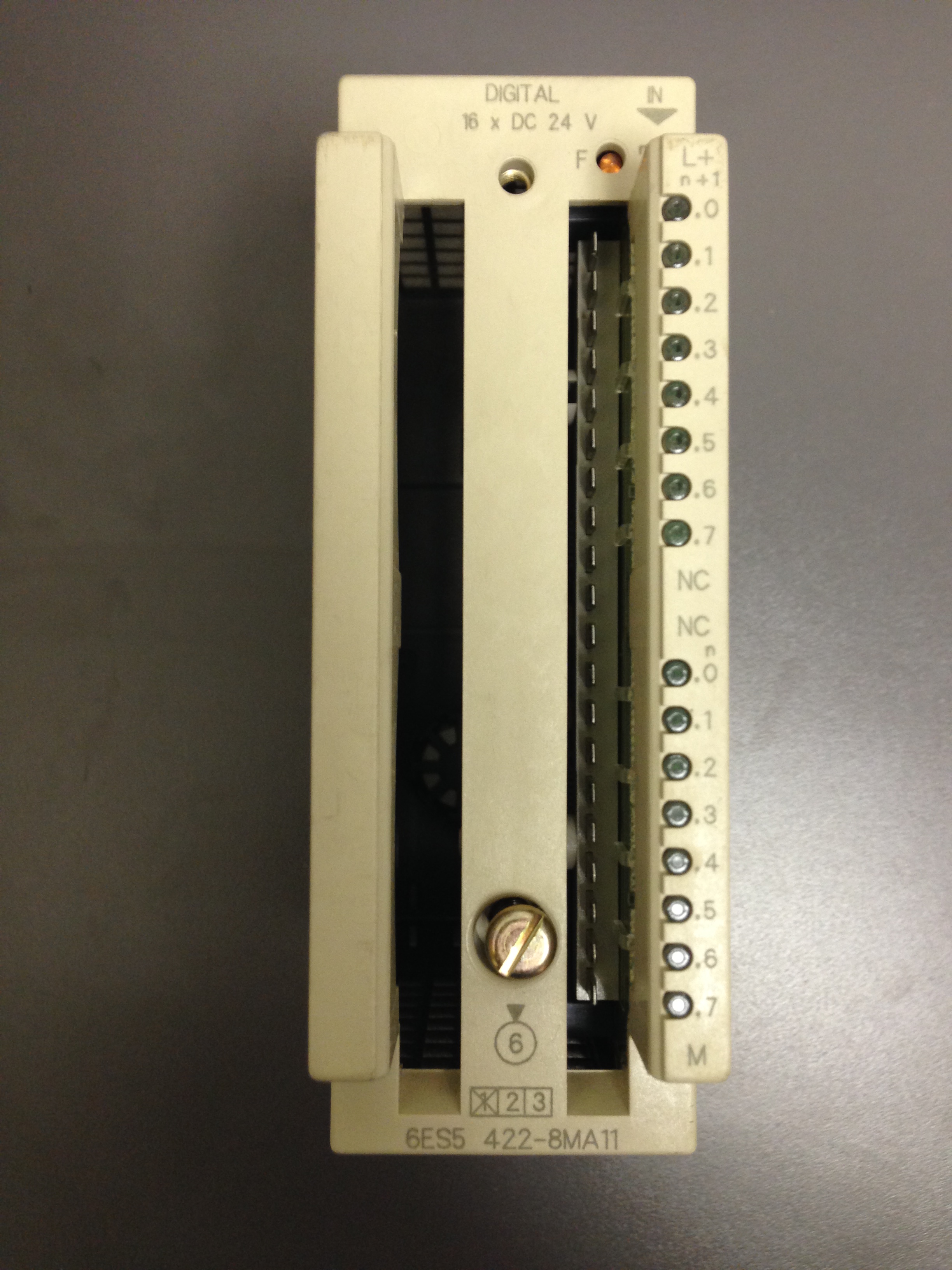 6ES5 422 8MA11(2) .JPG