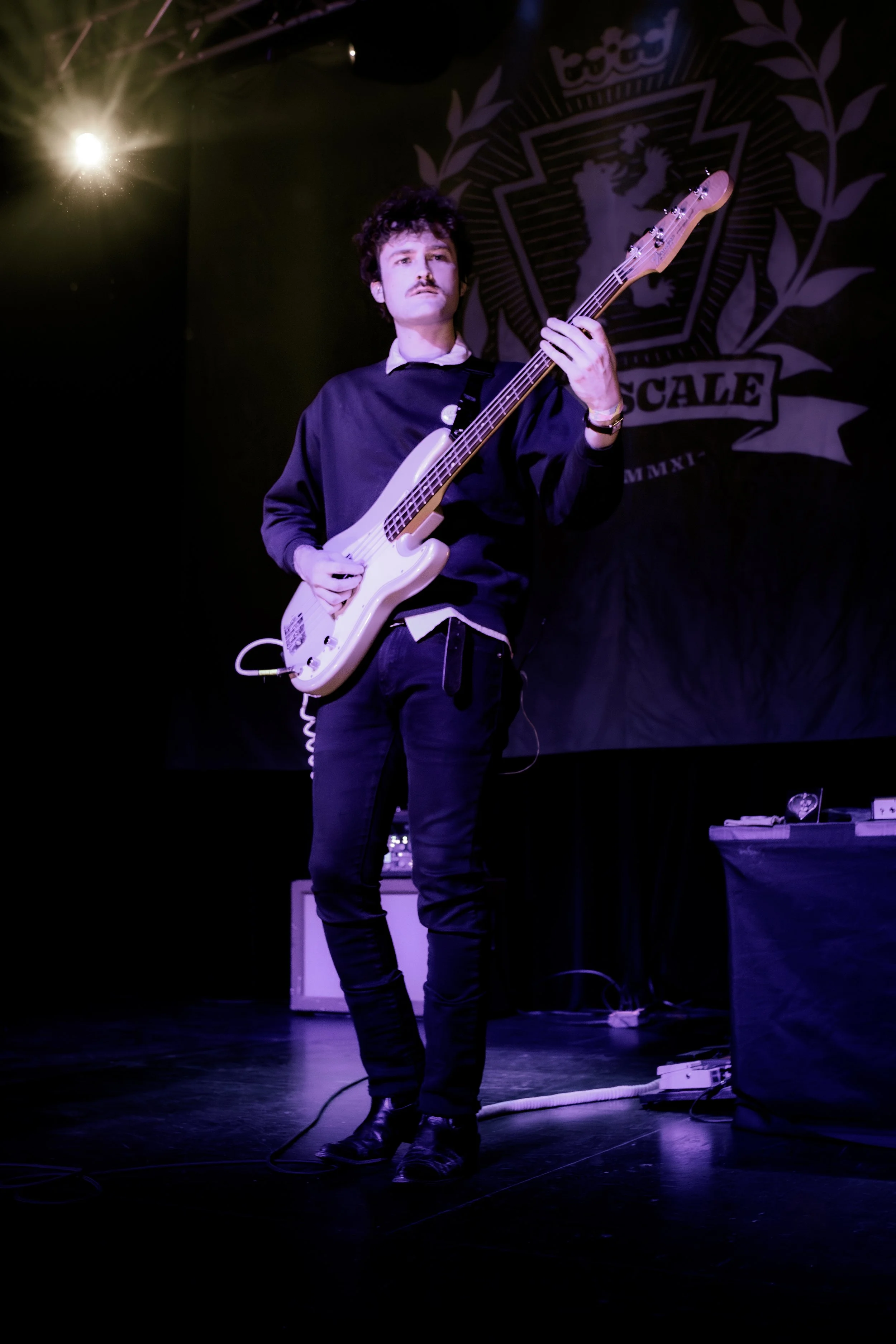 grayscale-012.jpg