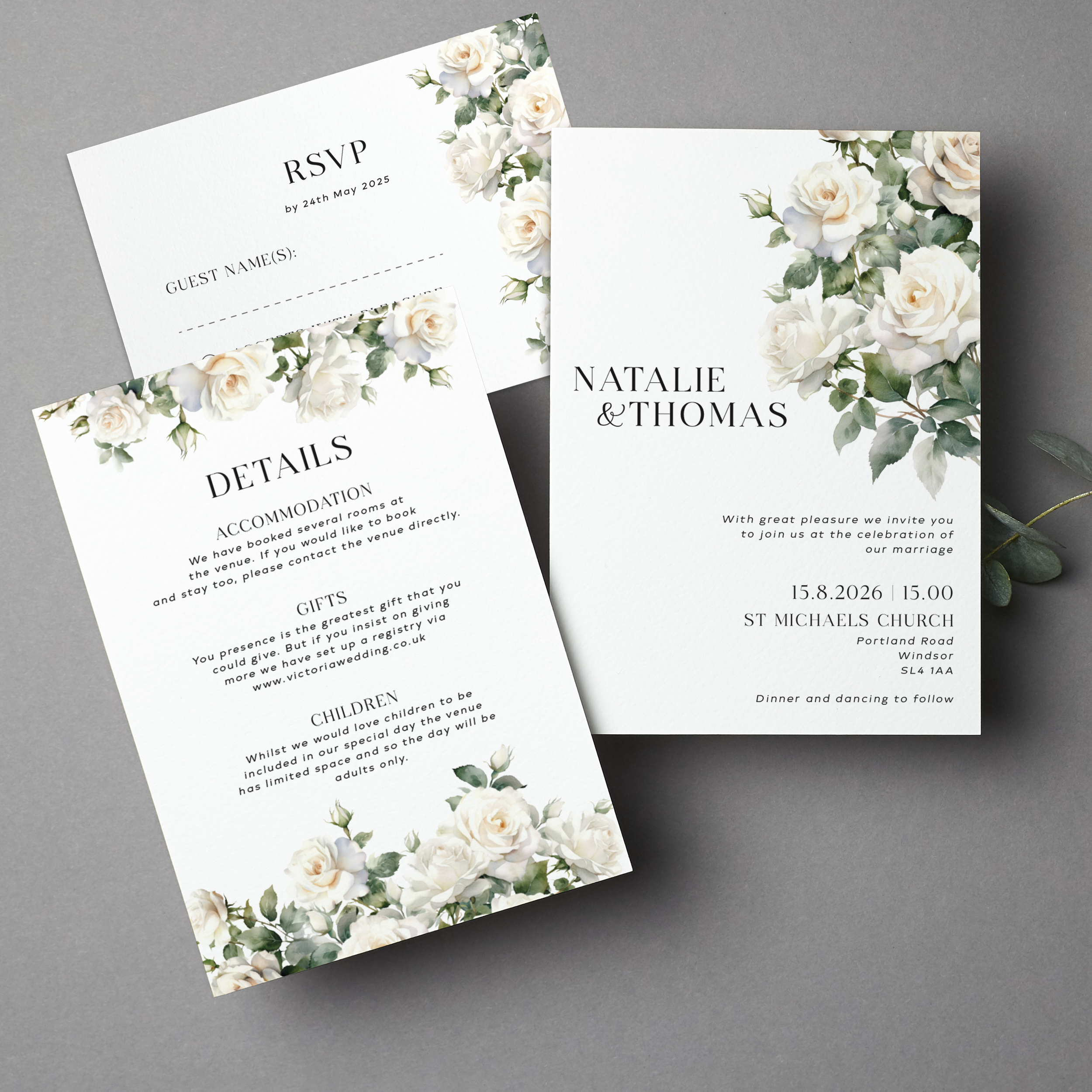 3 card mock whit rose.png