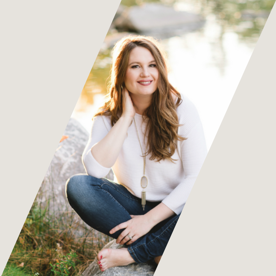 Meet Dr. Ashley Abbs, Acupuncturist, Artist and Author of 5 Element Alchemy. Join her in person for 5 Element Alchemical Acupuncture or Cosmetic Facial Acupuncture sessions or bring her artwork, original and prints into your home.