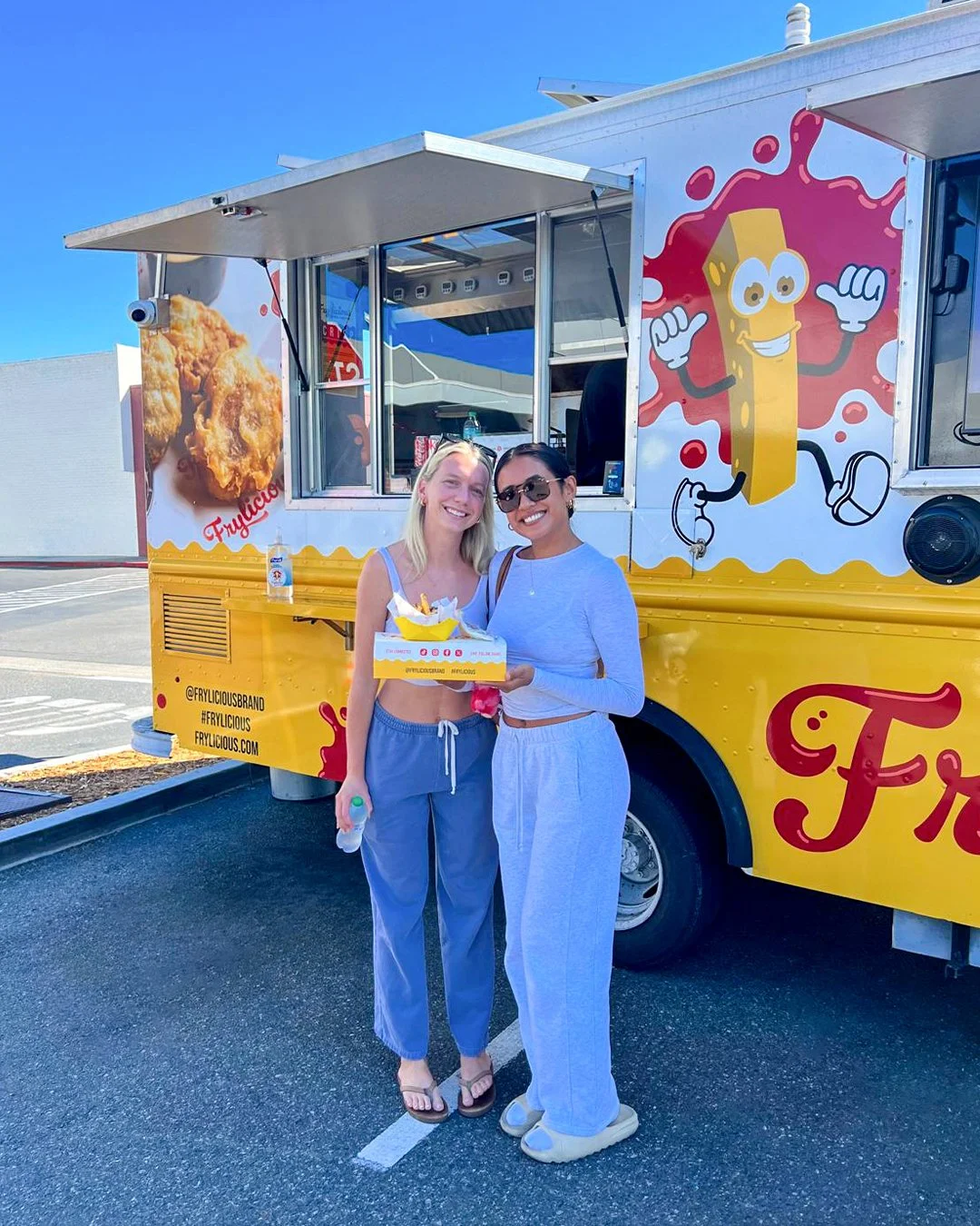 Great weather and great company make Frylicious even better.

#frylicious #frenchfries #frieslover #foodlovers #orangecounty
