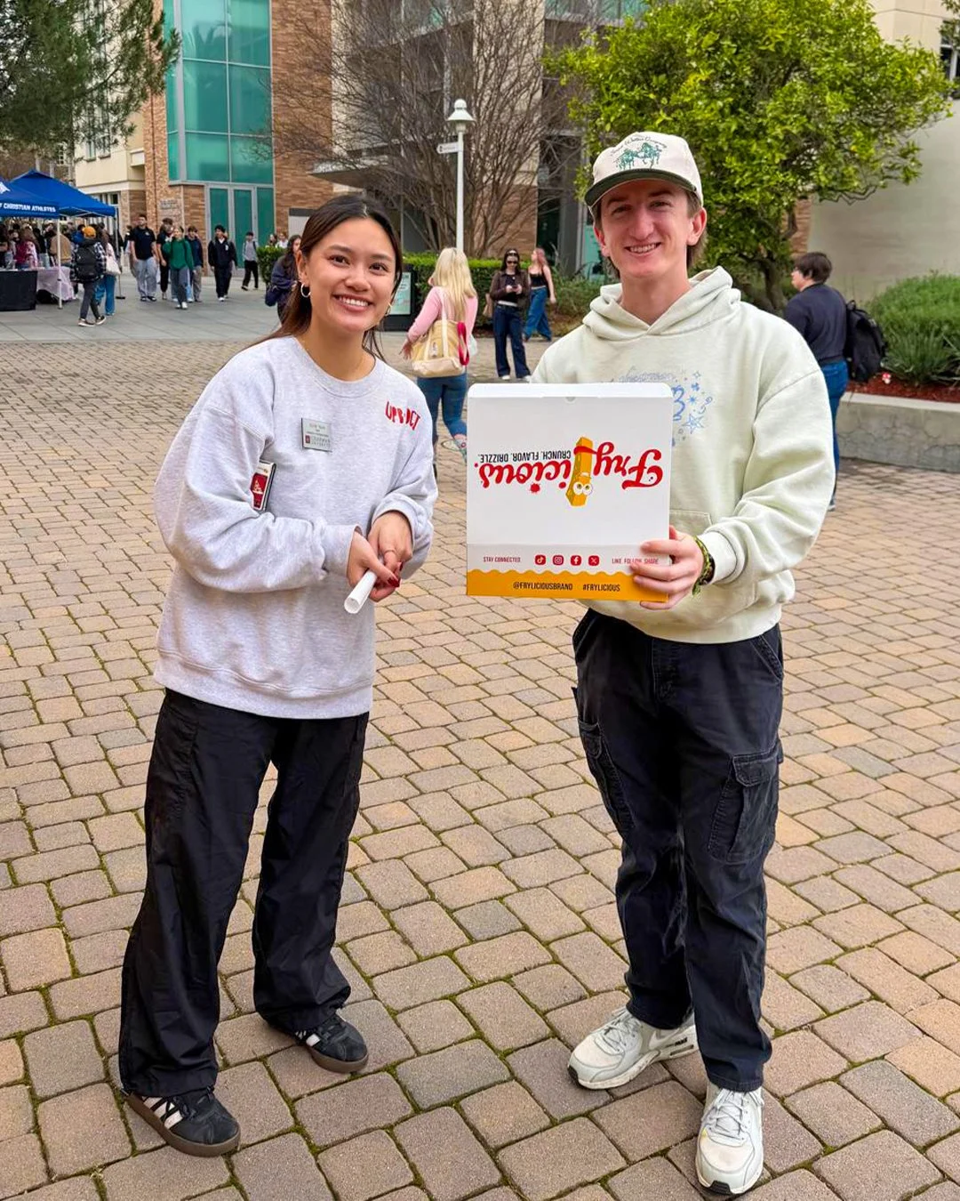 There&rsquo;s nothing better than sharing Frylicious with friends!

#frylicious #frenchfries #frieslover #foodlovers #orangecounty