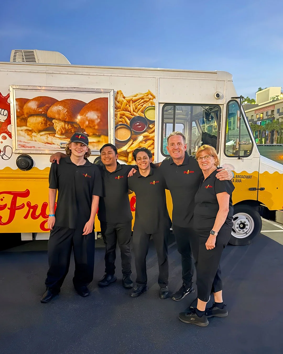Behind every Frylicious order is a team bringing the crunch, flavor, and drizzle to every stop. 🍟

#frylicious #frenchfries #frieslover #foodlovers #orangecounty