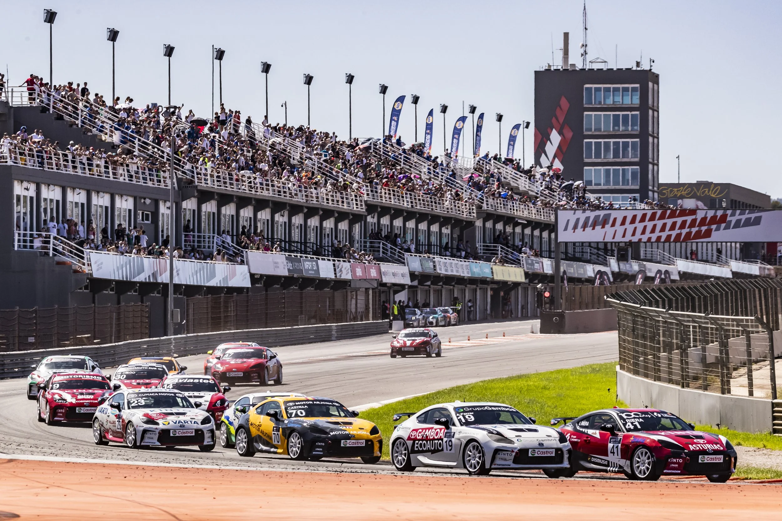 gr86-2024_valencia-8.jpg