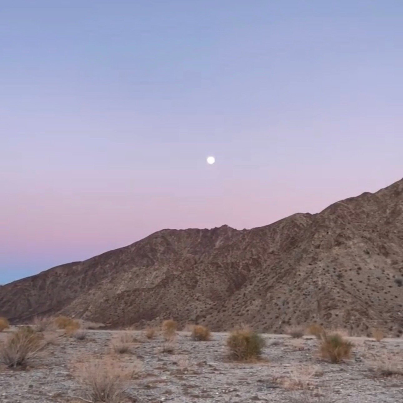 A desert landscape where Kaiser doula Kalista Zubiate spends her time.