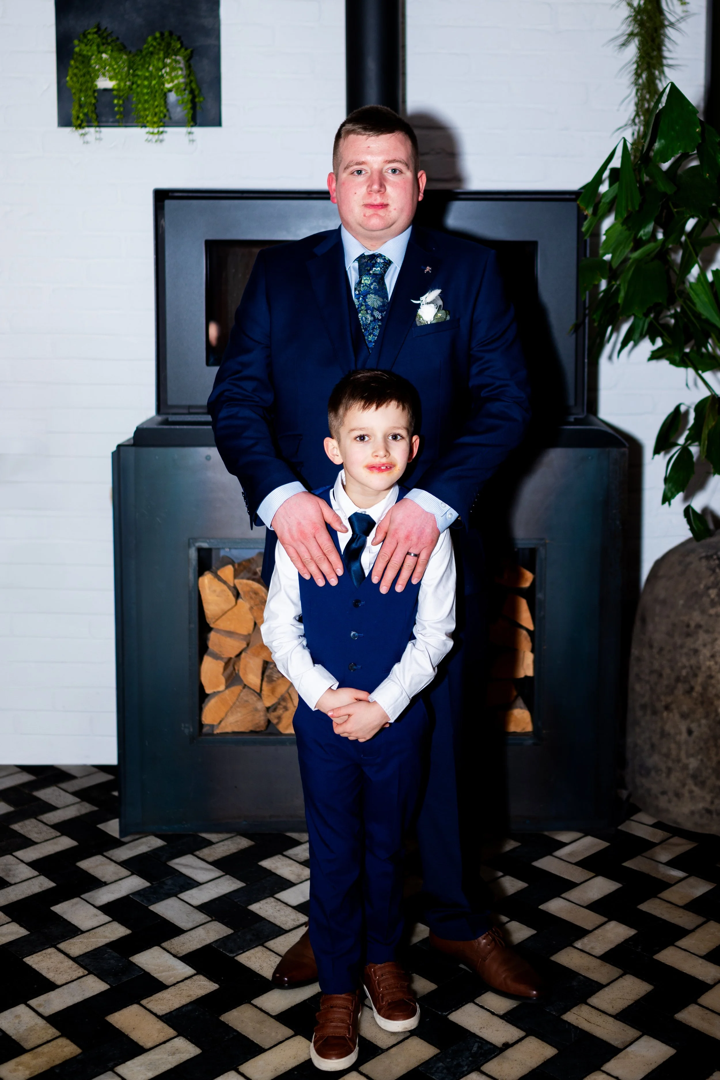 groom bride new couple family photoshoot wedding reception