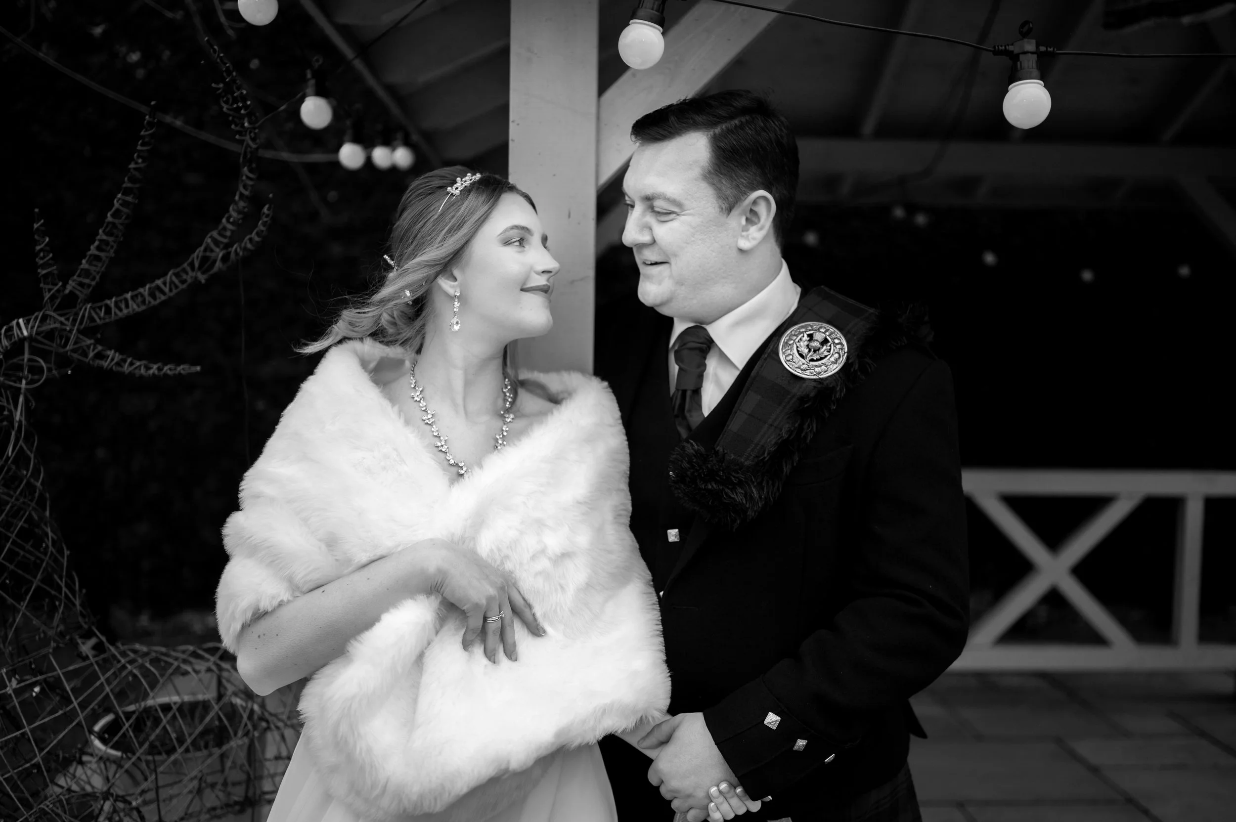 Lukas & Alina-213 B&W.jpg
