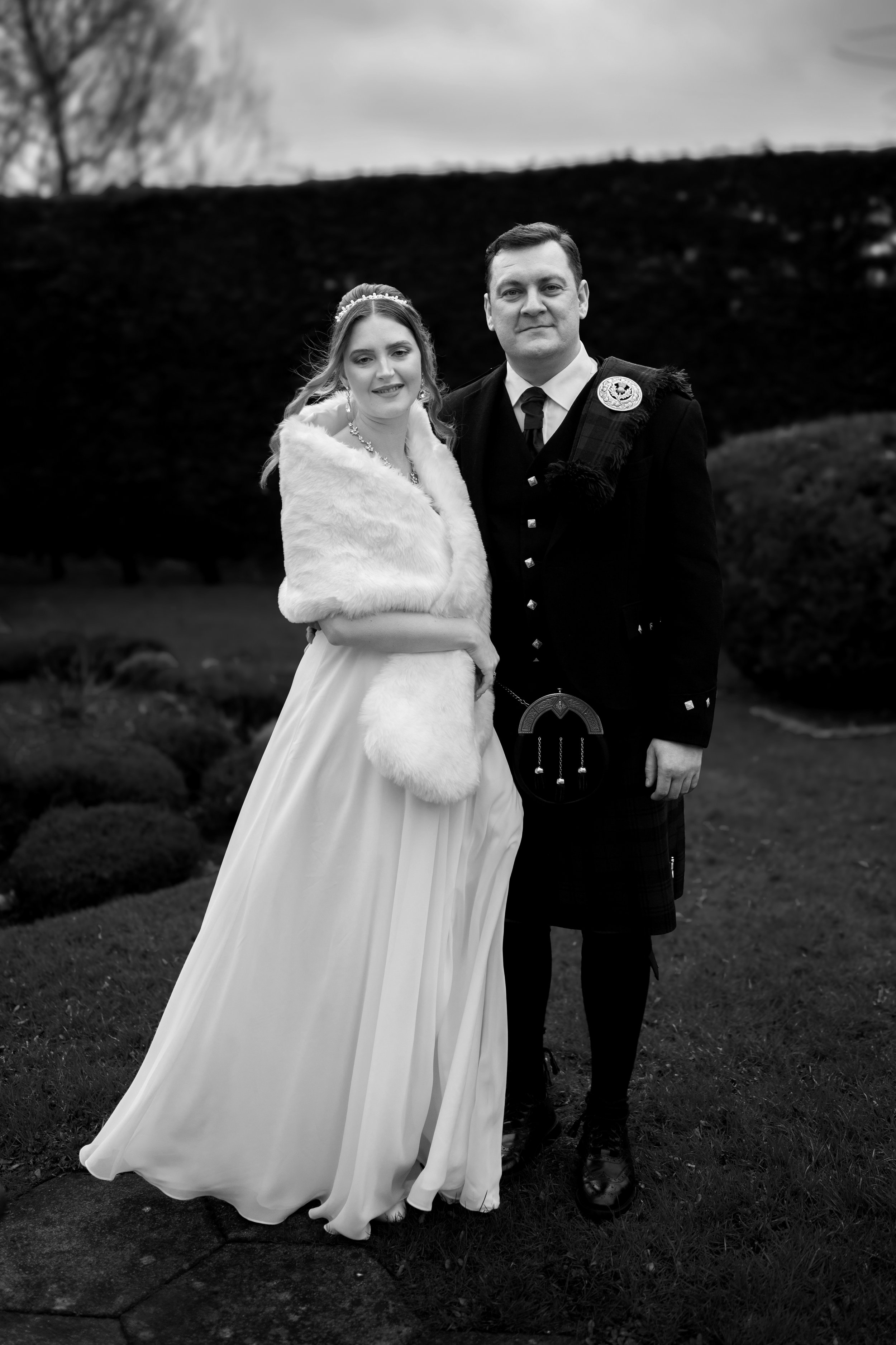 Lukas & Alina-206 B&W.jpg