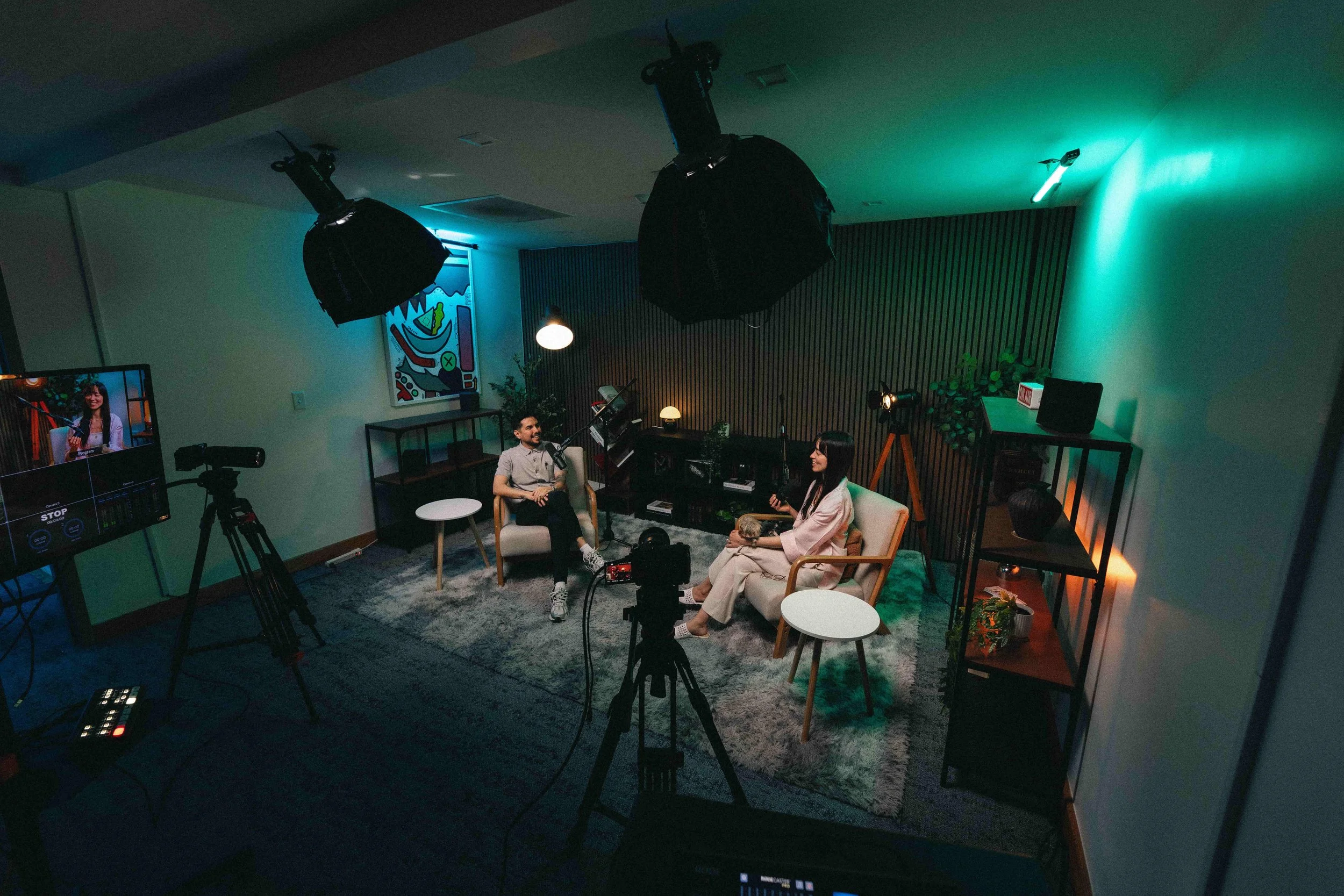 Best Podcast Studios in Los Angeles (2026 Guide) 