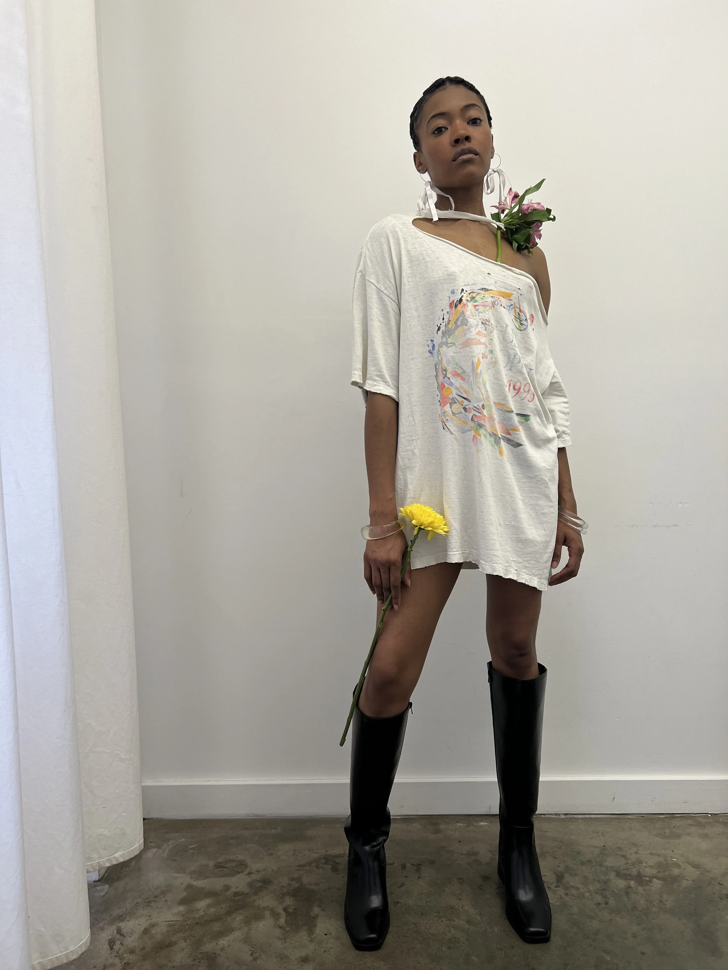 1990s Distressed Graphic Tee