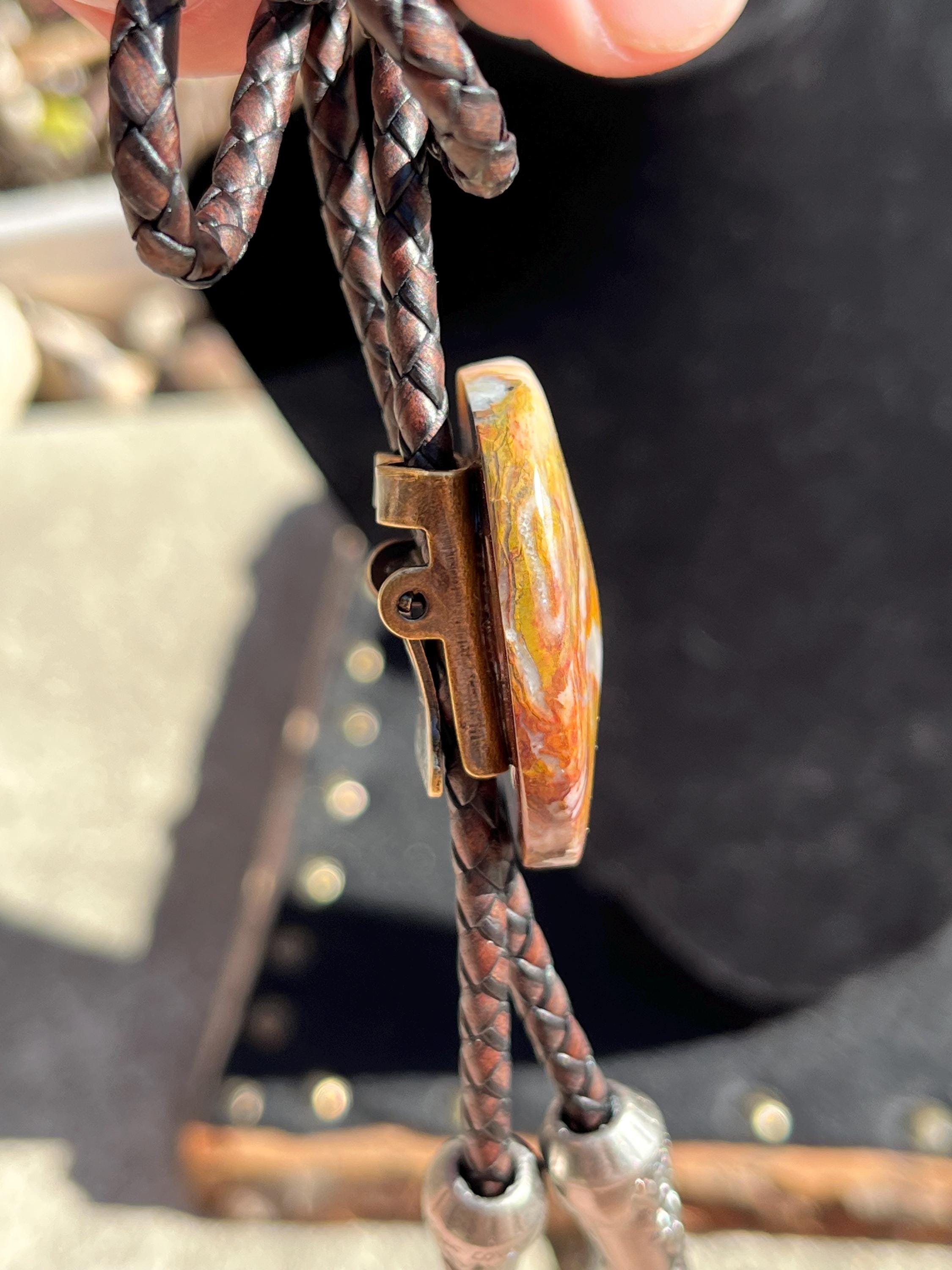 https://i.etsystatic.com/48038587/r/il/b2c80c/6217103248/il_fullxfull.6217103248_fi6x.jpg