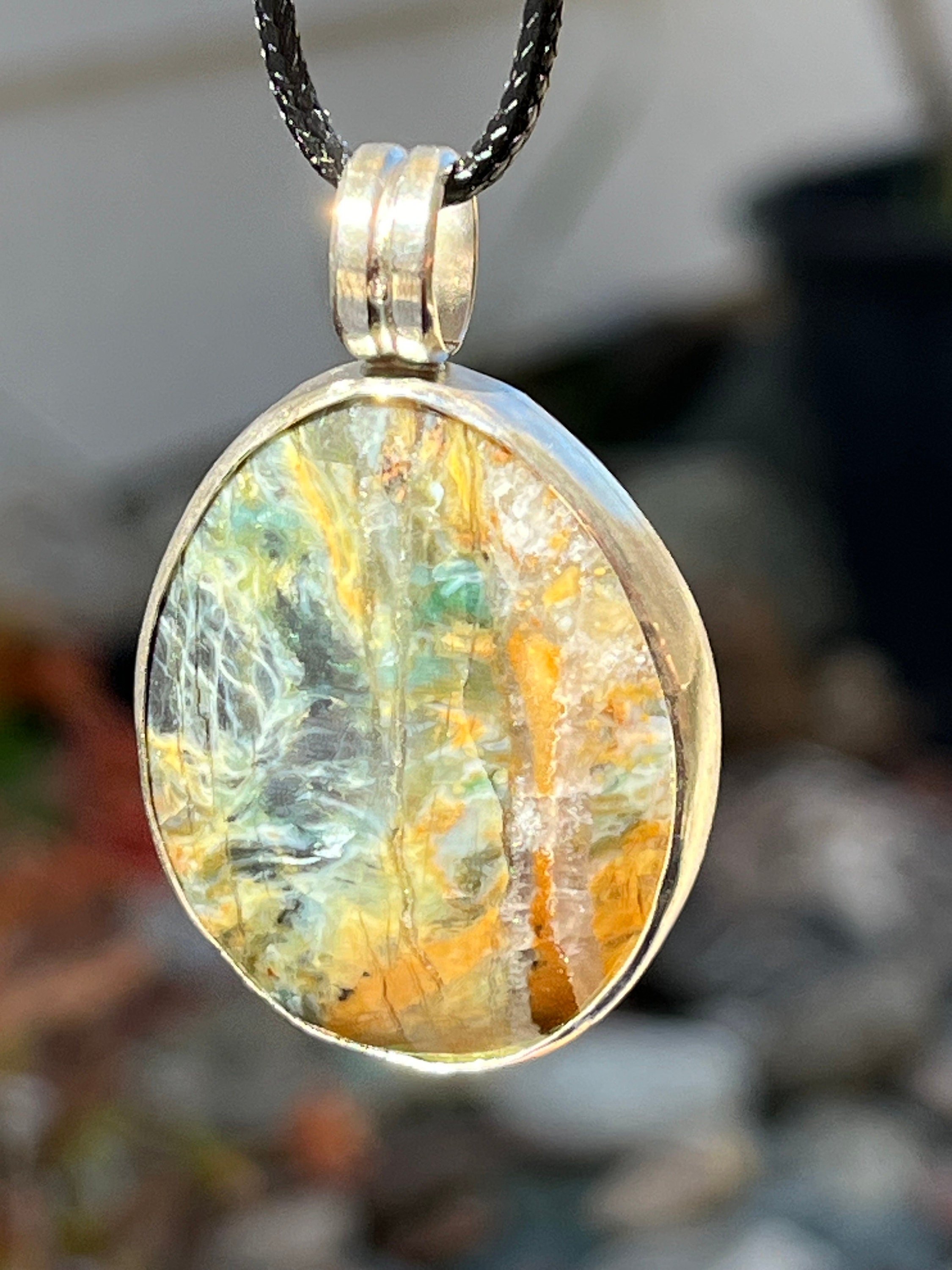 https://i.etsystatic.com/48038587/r/il/a92540/6088006964/il_fullxfull.6088006964_99b4.jpg