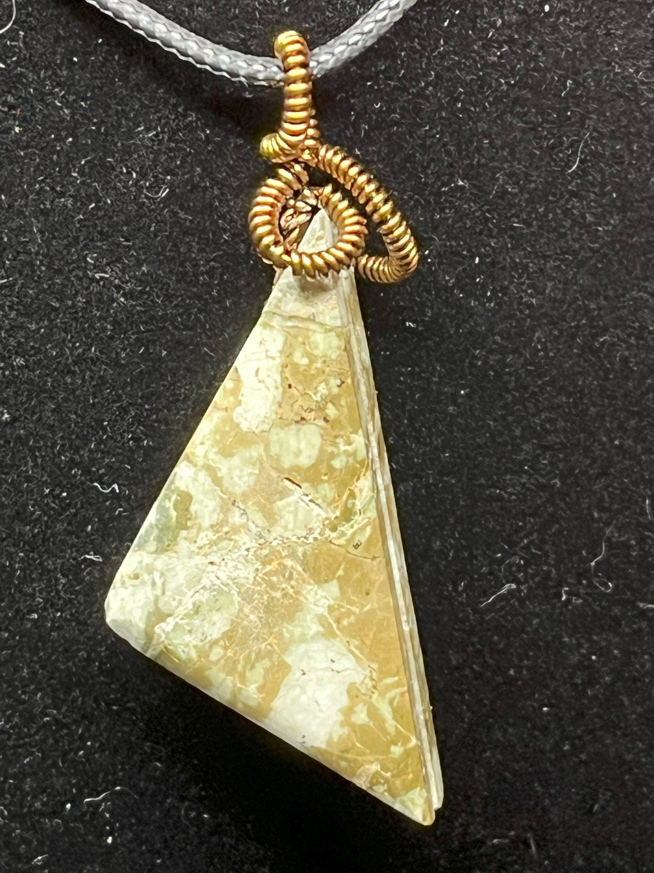 https://i.etsystatic.com/48038587/r/il/e00d64/5977849964/il_fullxfull.5977849964_fgmw.jpg
