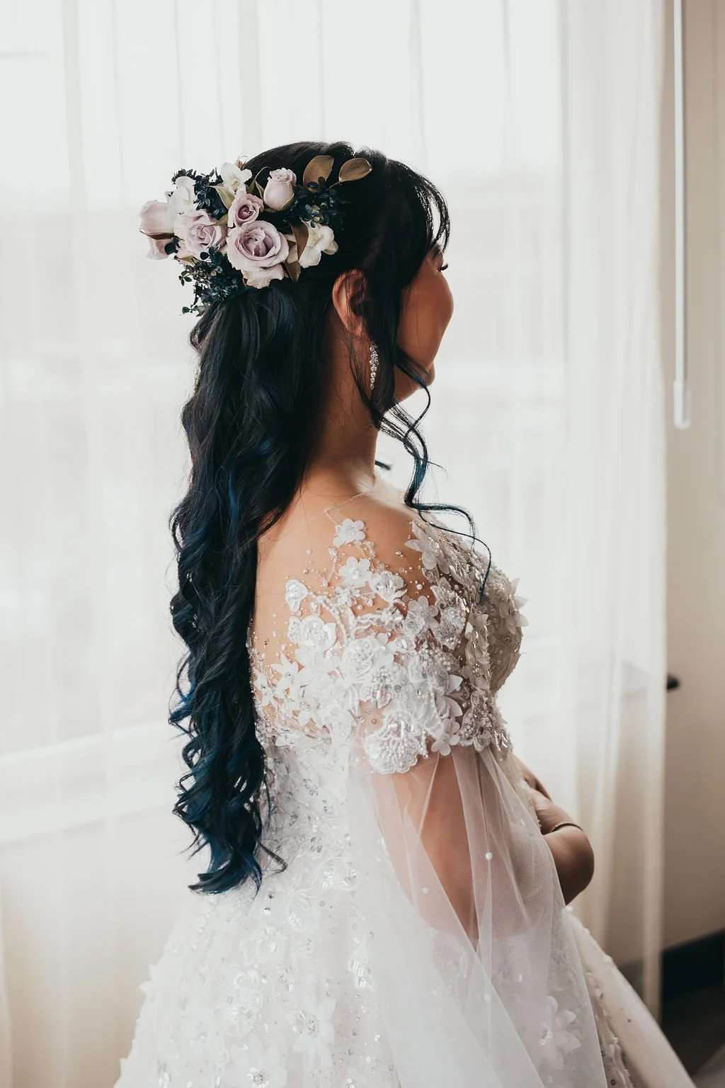 Nicole&Phil_GettingReady-Nicole_132.jpg