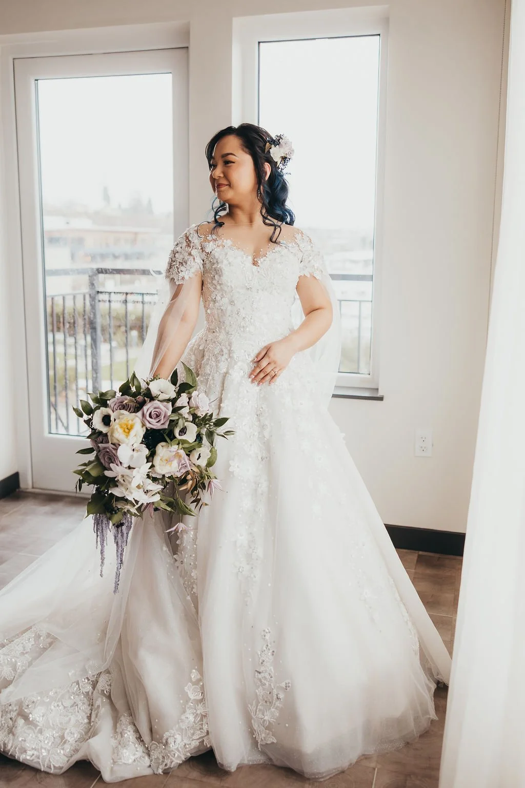 Nicole&Phil_GettingReady-Nicole_154.jpg