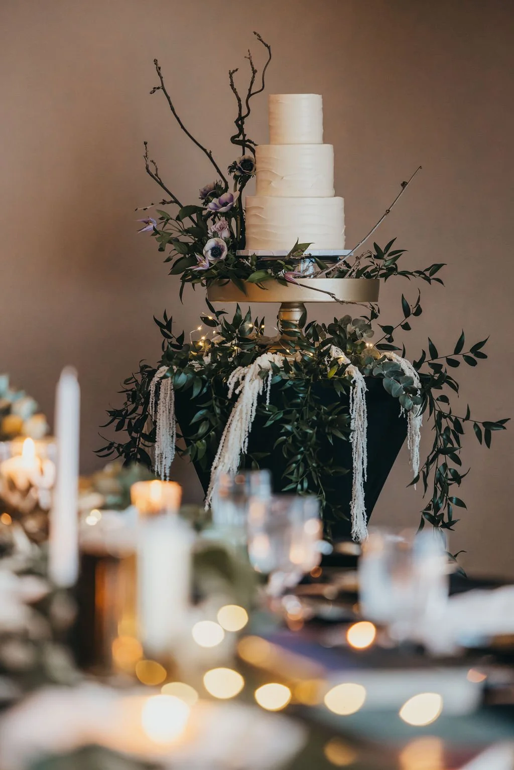 Nicole&Phil_TheCake_006.jpg