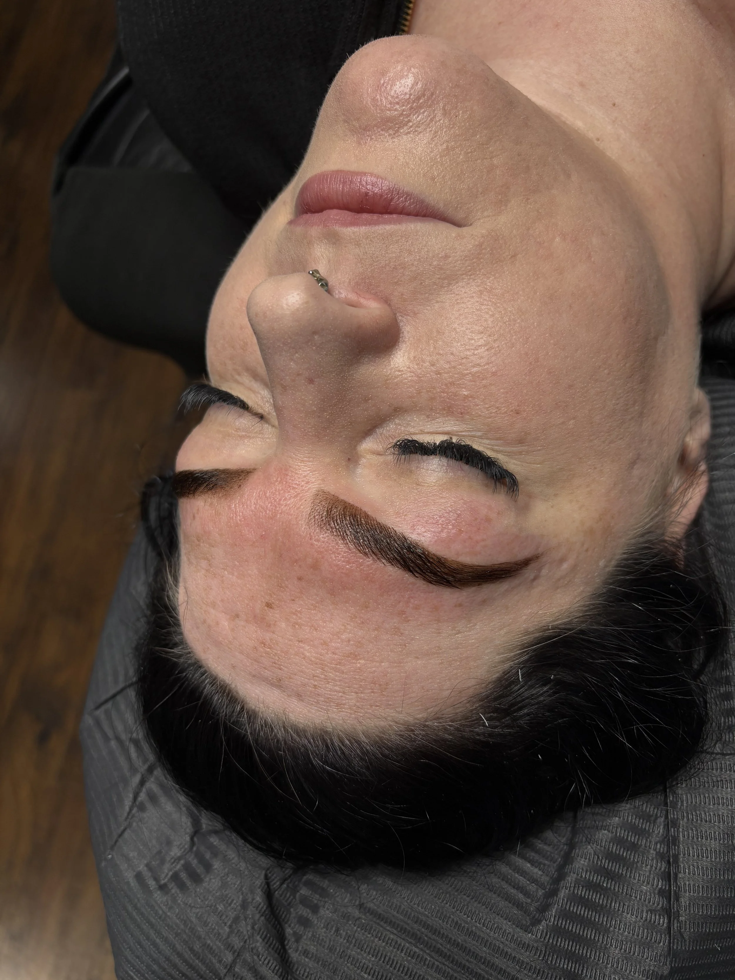 Brow waxing in Vancouver, WA