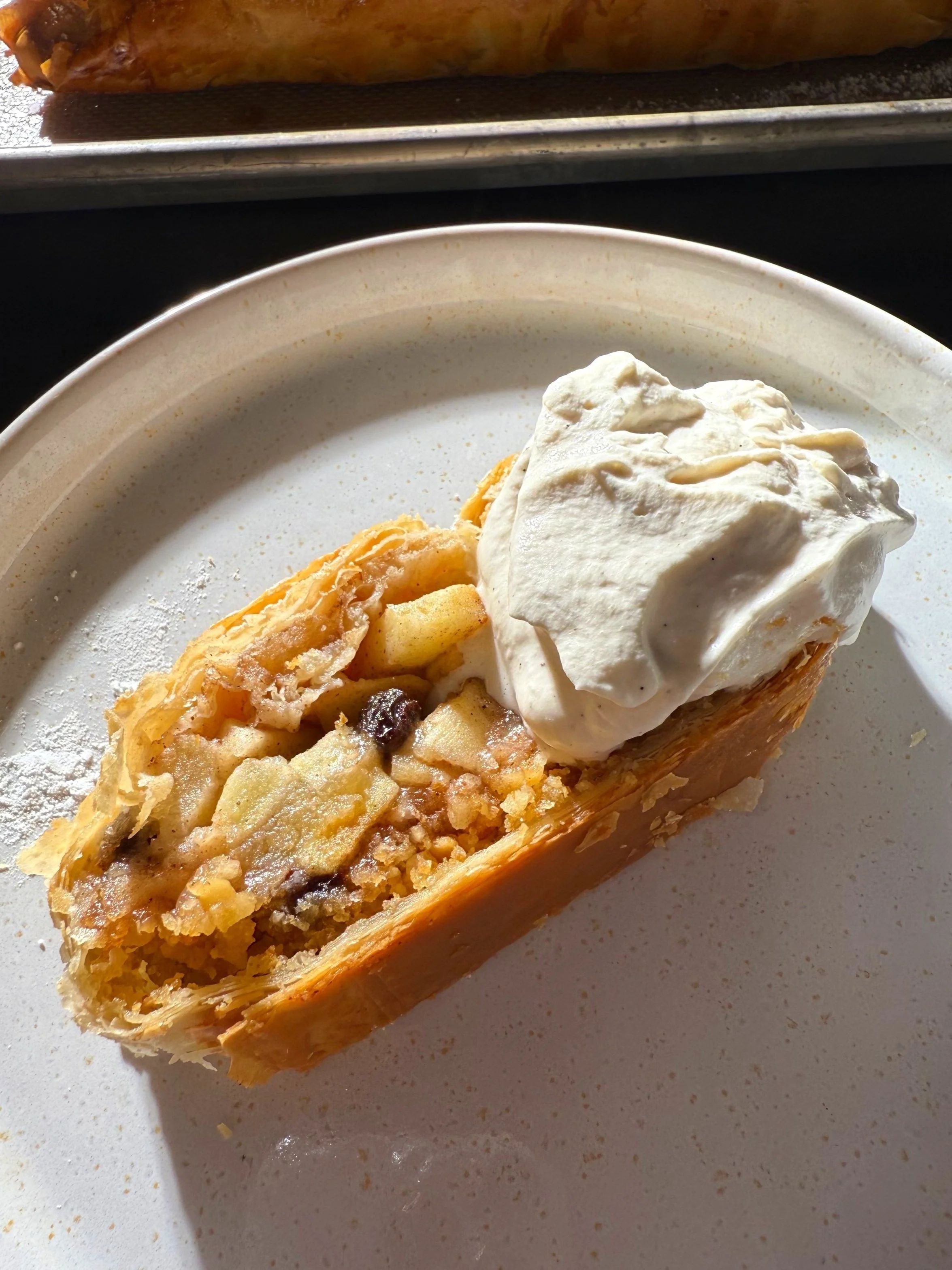 APPLE STRUDEL WITH FILO PASTRY