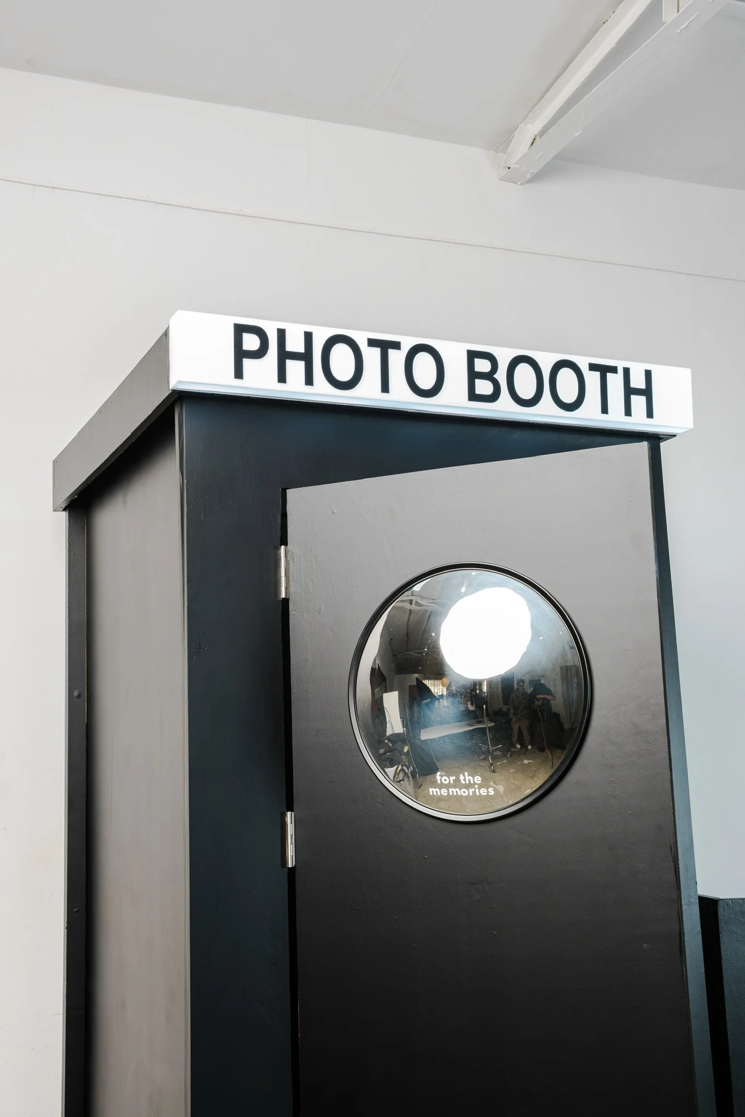 PHOTOBOOTH BY PB&J0072.JPG