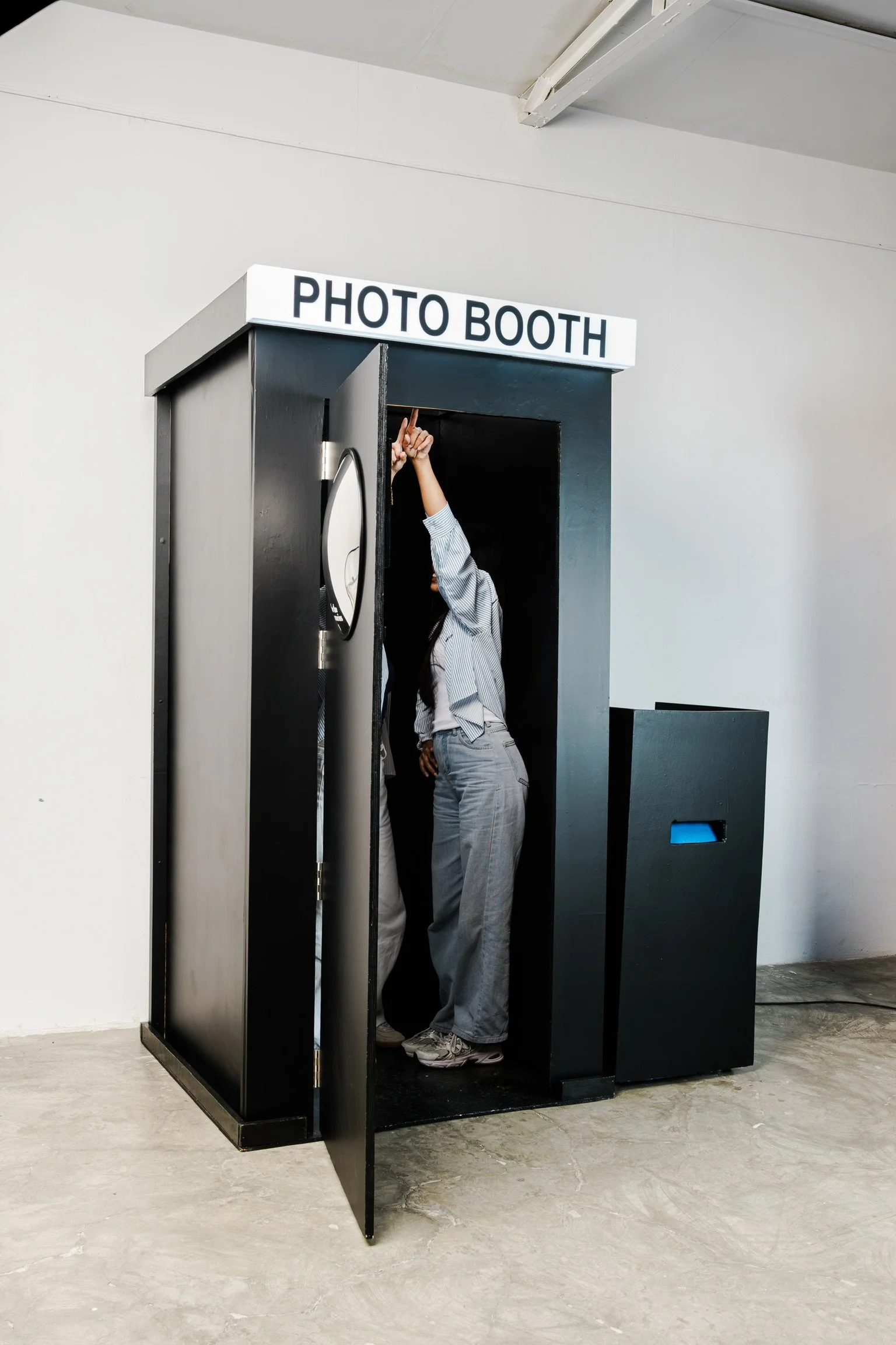 PHOTOBOOTH BY PB&J0052.JPG