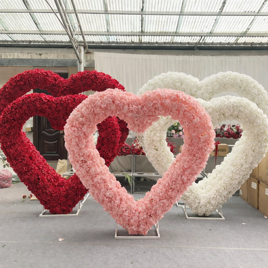 Heart Arches Very Bespoke Event Rental.png