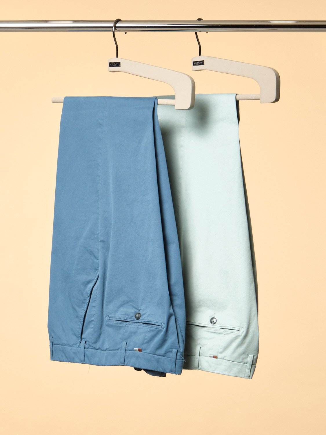 Regular fit chino 98% cotton 2% elastane $725, in airforce blue, and mint