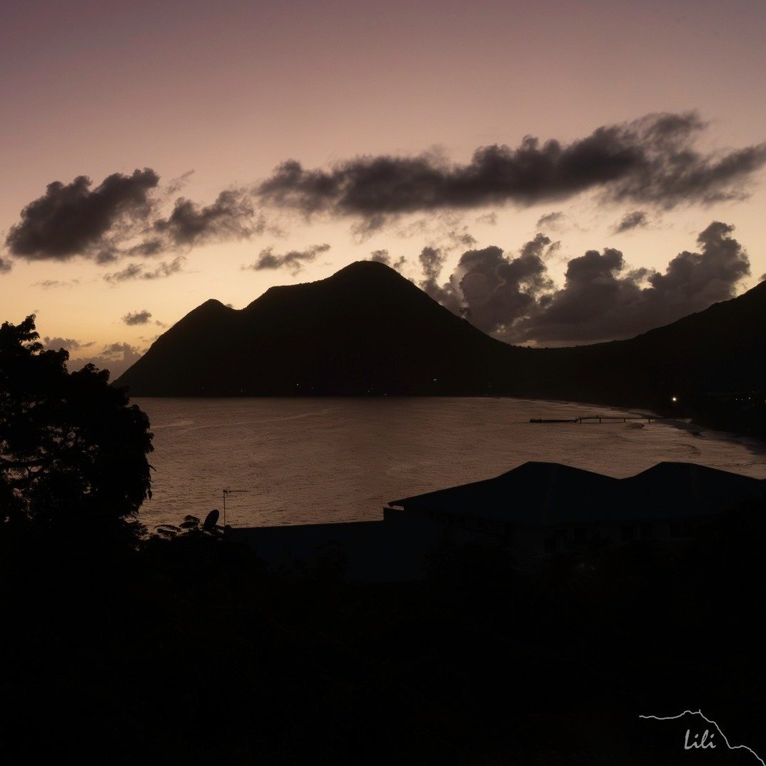 Retour sur 15 jours fantastiques en Martinique
1ere partie des 1800 photos &agrave; tri&eacute;es.

 #martinique #martiniquetourisme #landscapephotography #landscapephotography 
 #caraibes #sunset #sunsetphotography